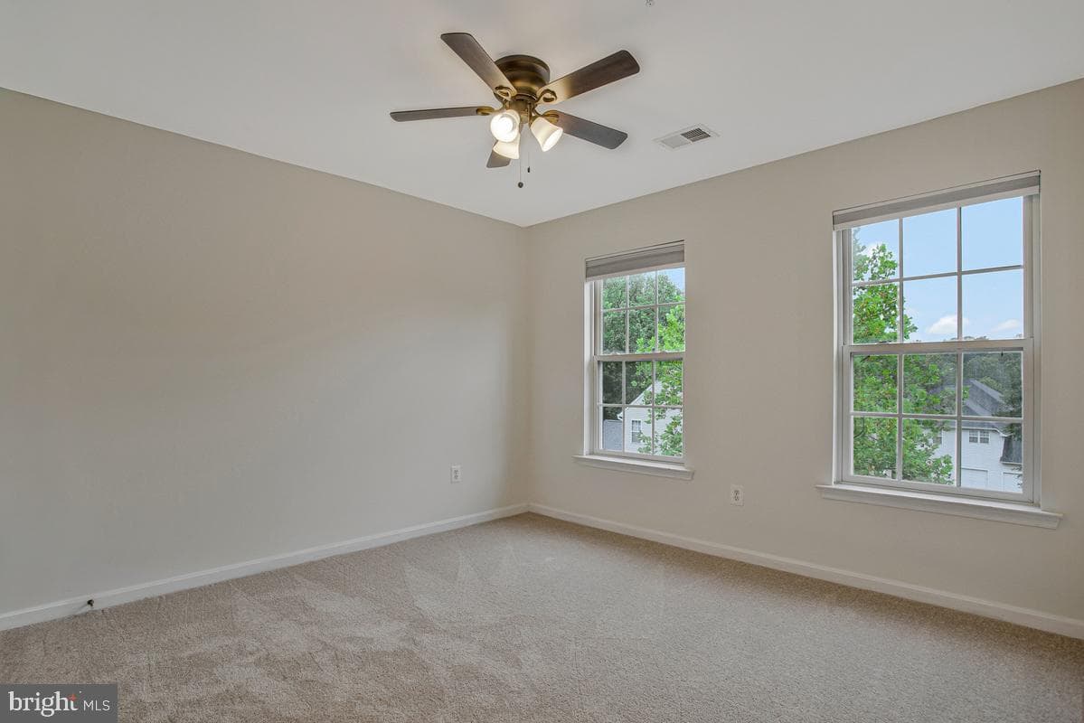 5209 Devonport Court photo 35