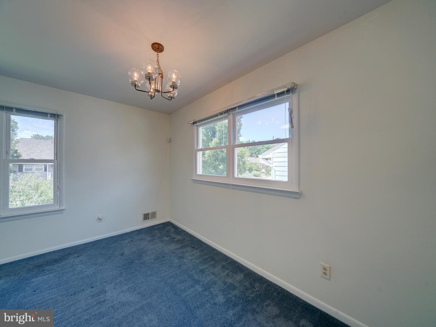 1120 Beall Place photo 15