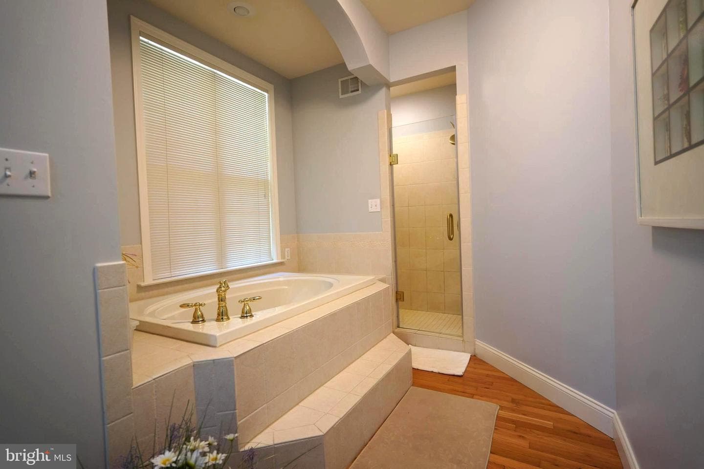 15401 Jamies Way photo 27