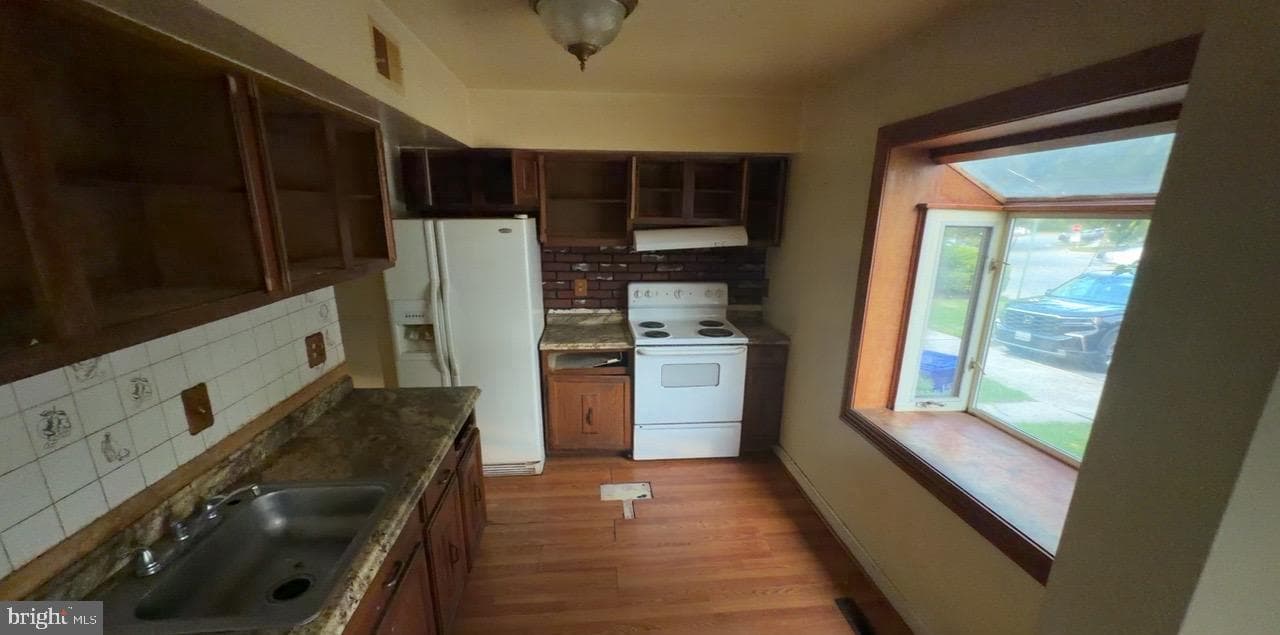 6942 Scotch Dr photo 5