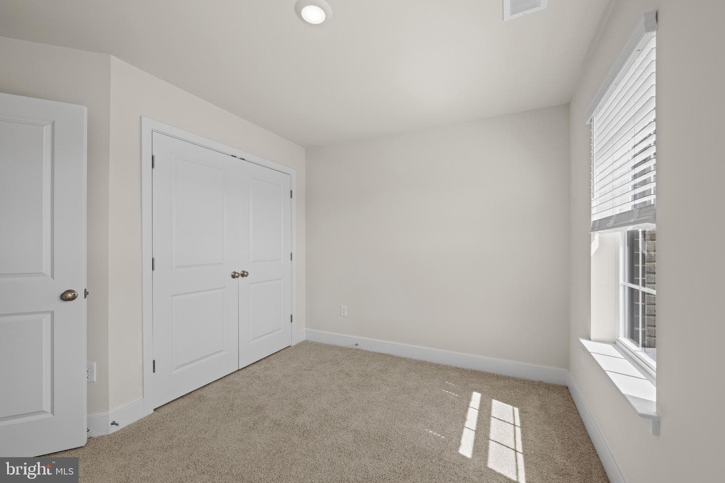 9004 Warendorf Way photo 8
