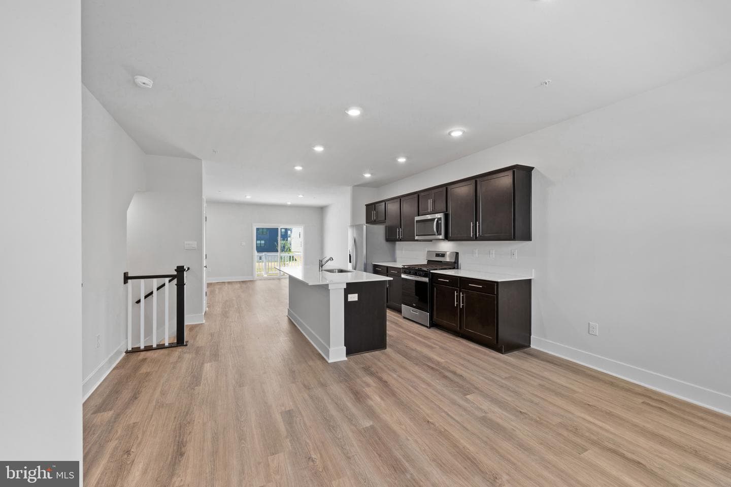 9008 Warendorf Way photo 18