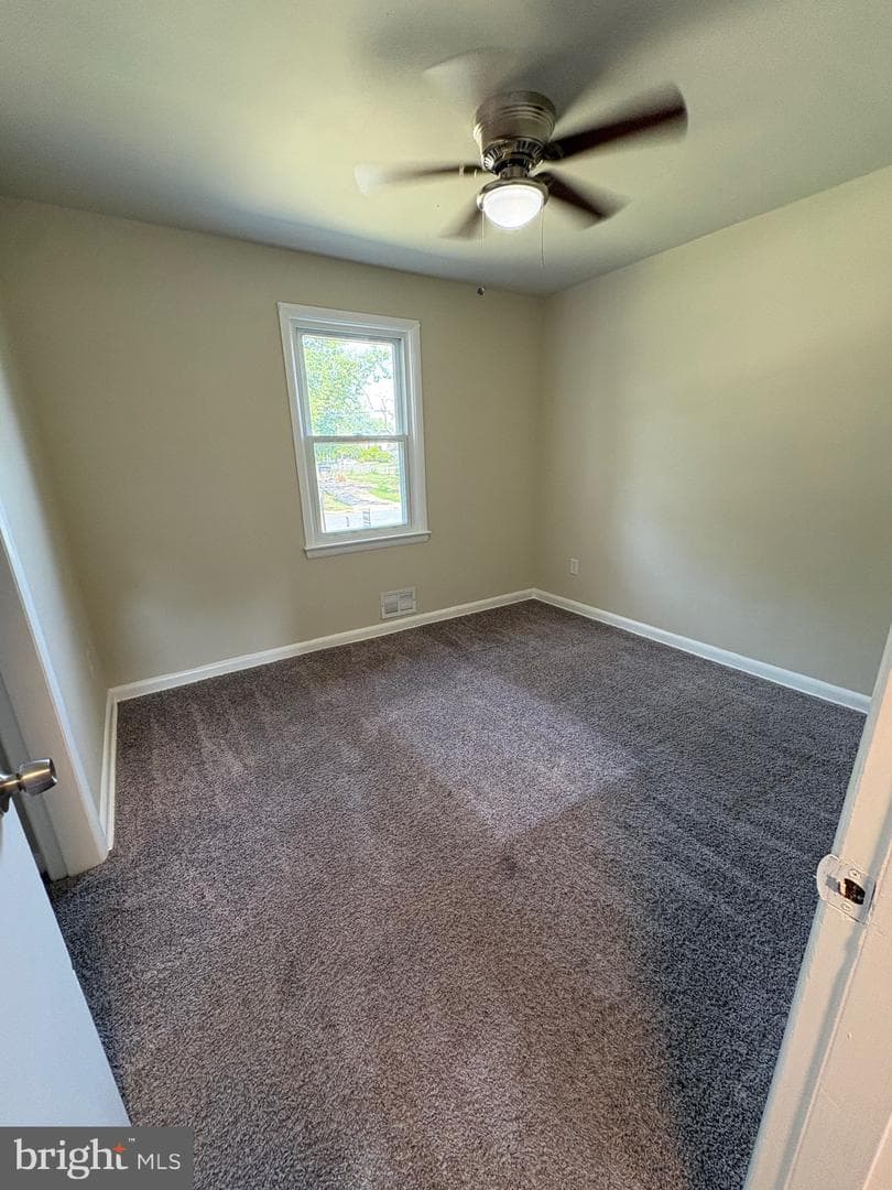 5900 John Adams Drive photo 27