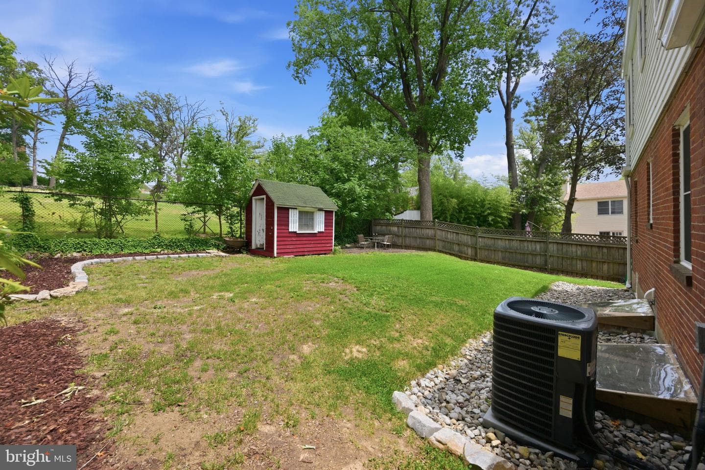 3512 Longfellow Street photo 23