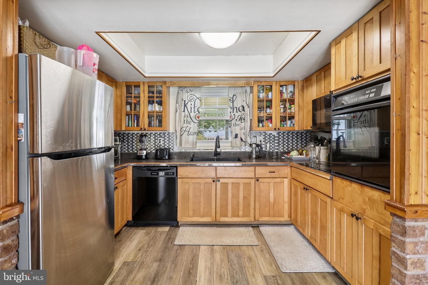 15751 Pointer Ridge Drive photo 18