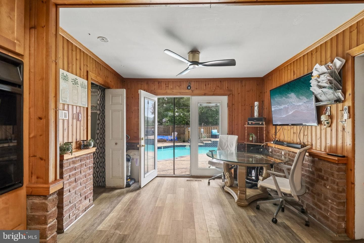 15751 Pointer Ridge Drive photo 24