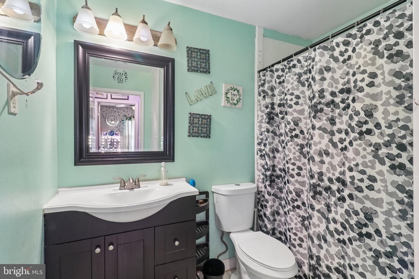 15751 Pointer Ridge Drive photo 31
