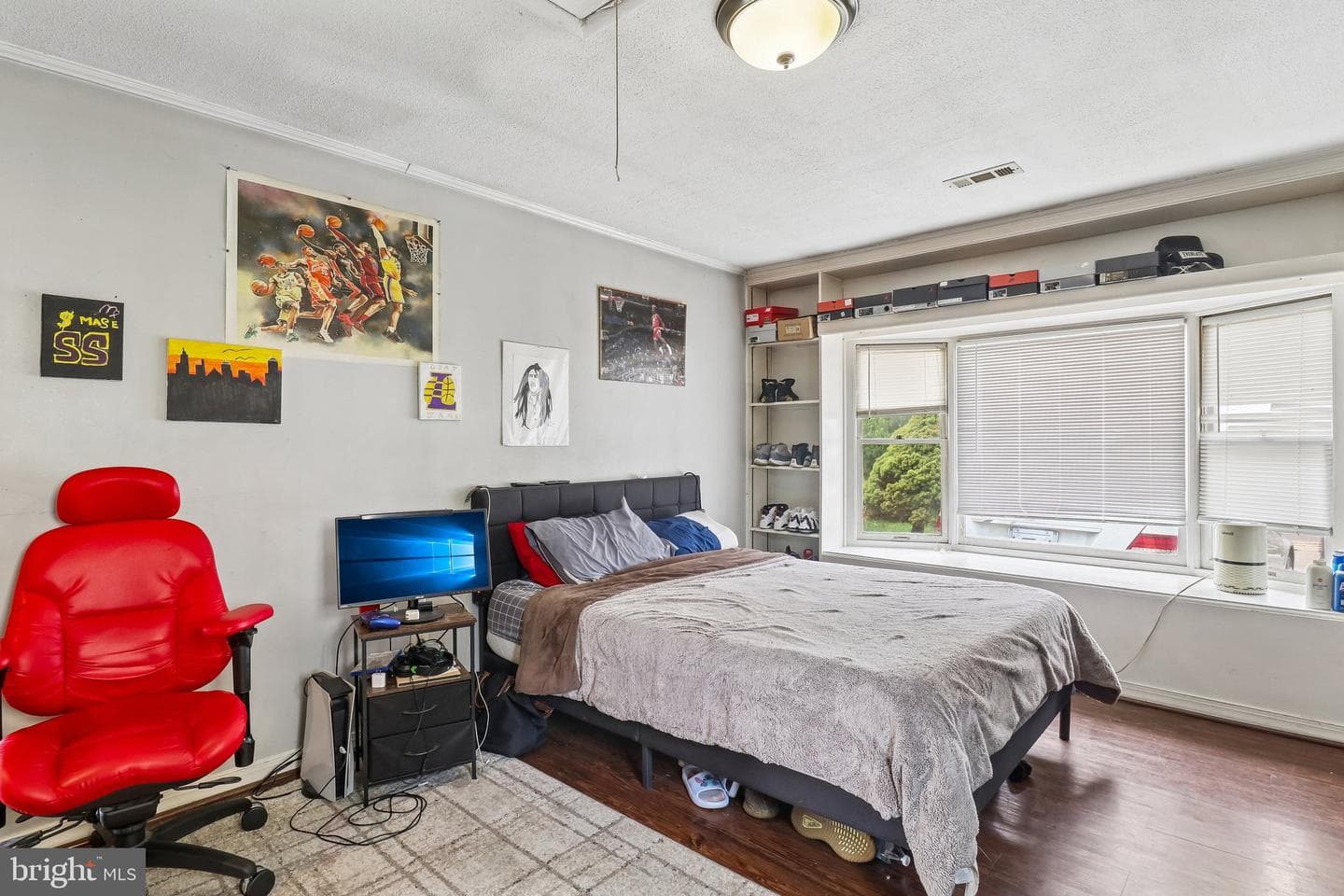 15751 Pointer Ridge Drive photo 35