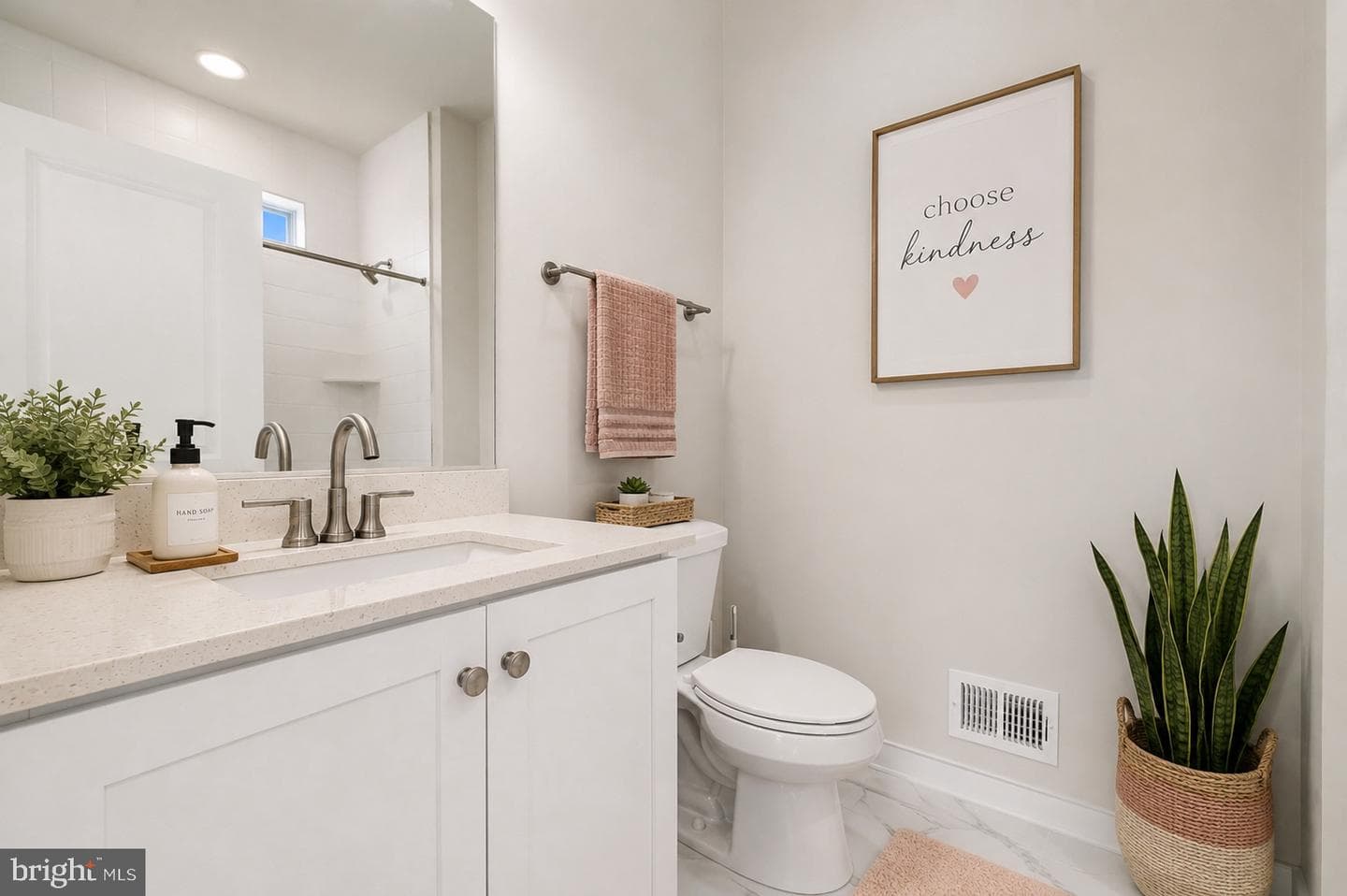 428 Meadow Creek Drive photo 36