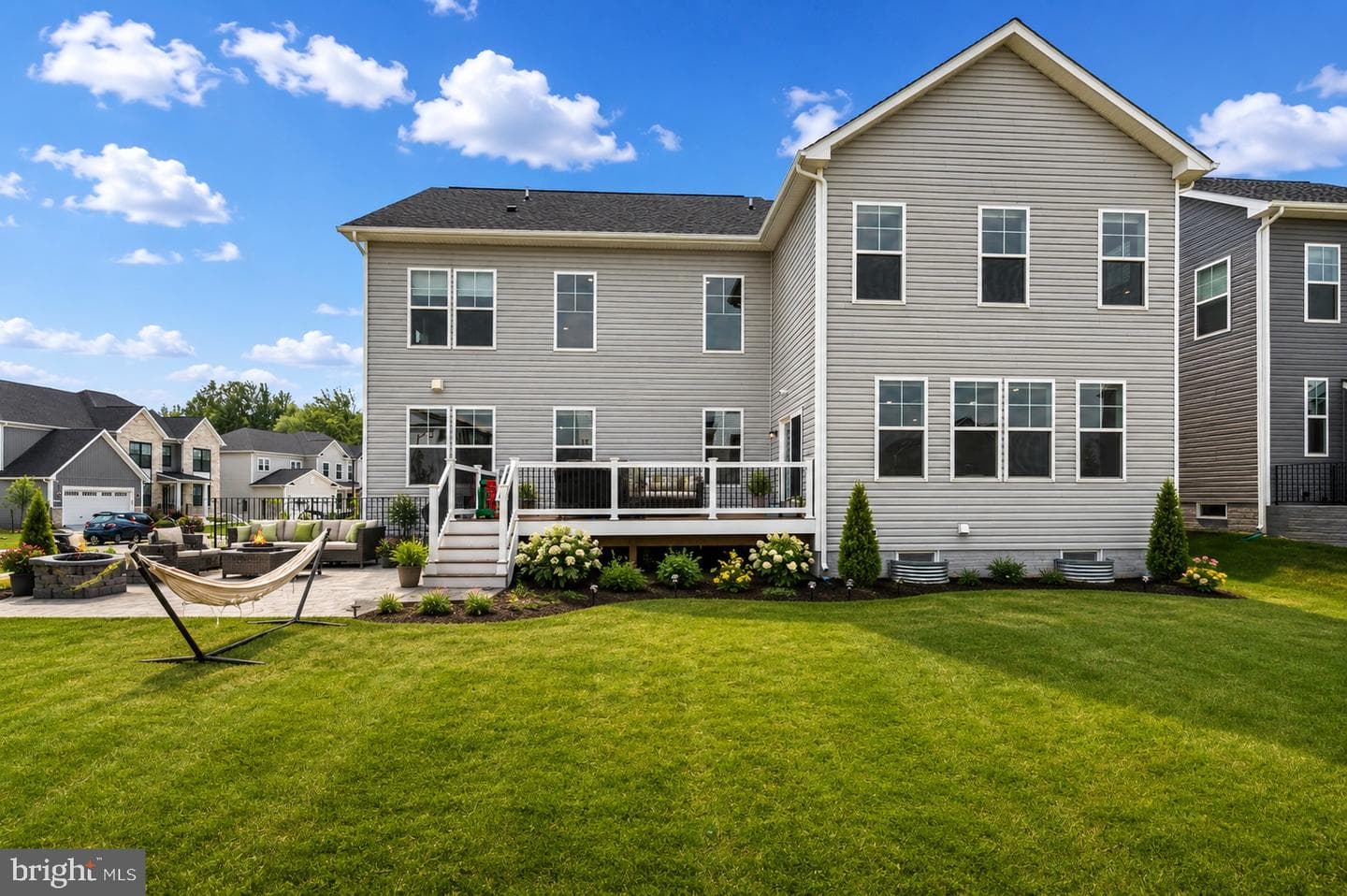428 Meadow Creek Drive photo 43