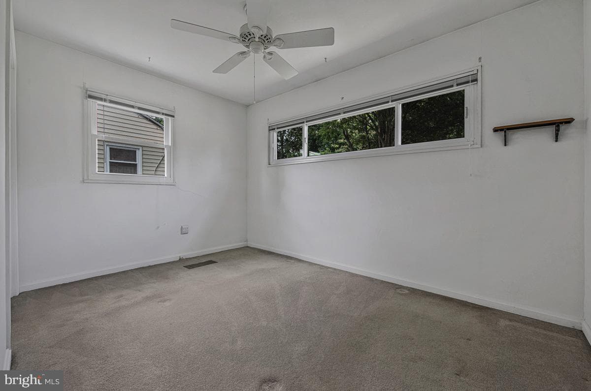 9410 Sheridan Street photo 22