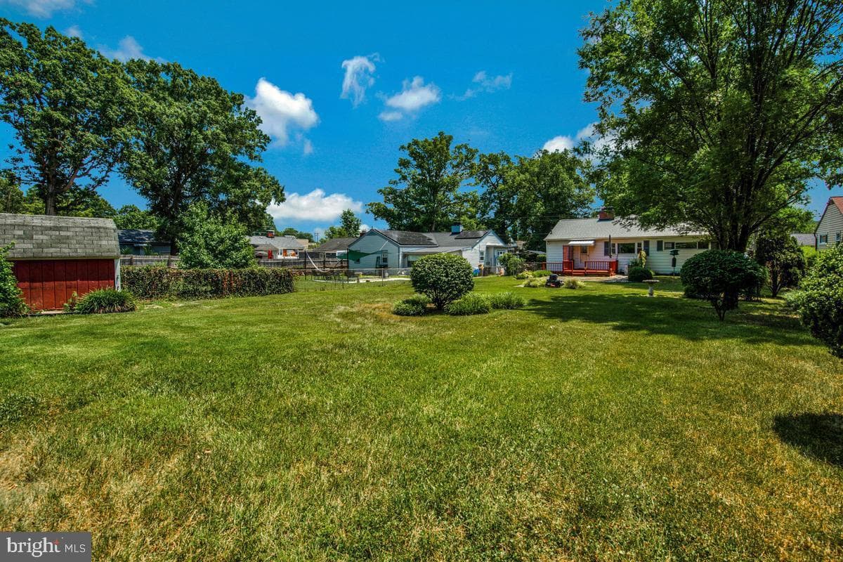 9410 Sheridan Street photo 33