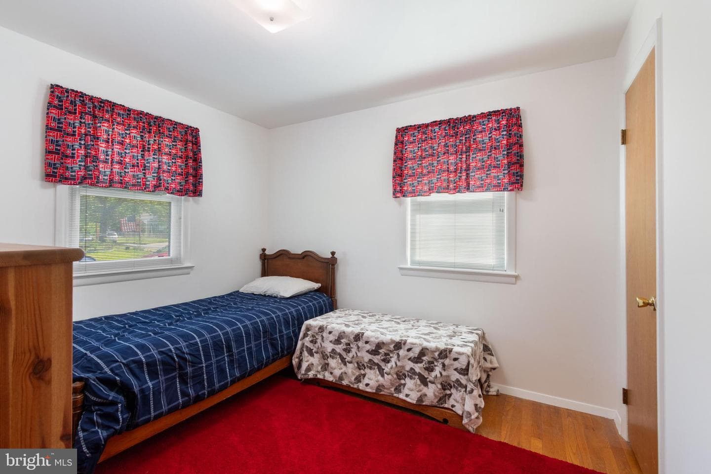 6011 Berwyn Road photo 25