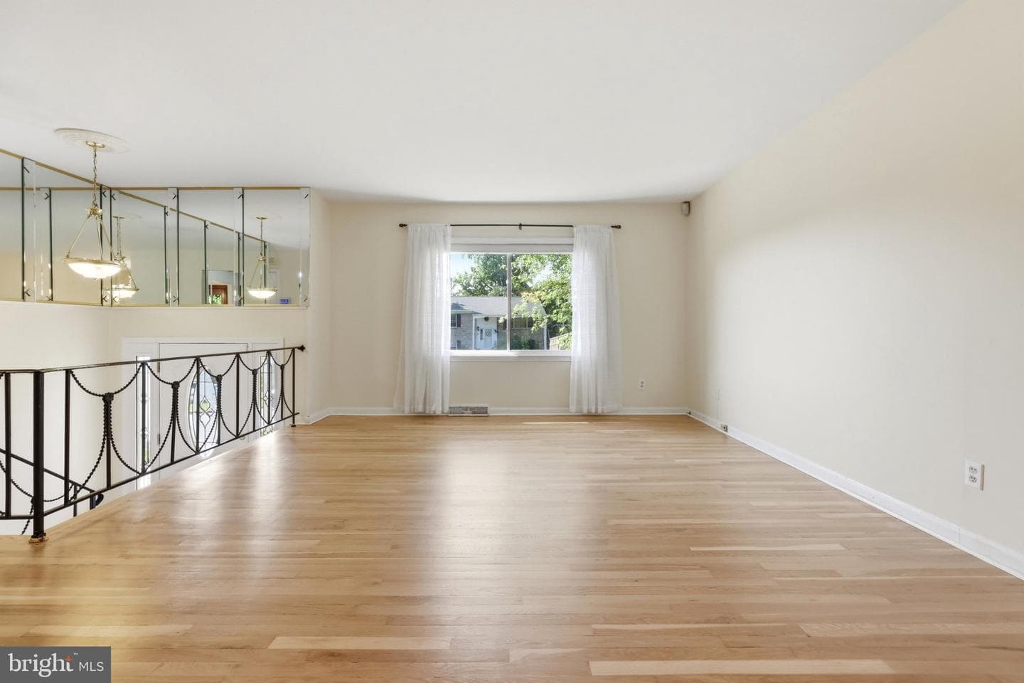 13015 Chalfont Avenue photo 11