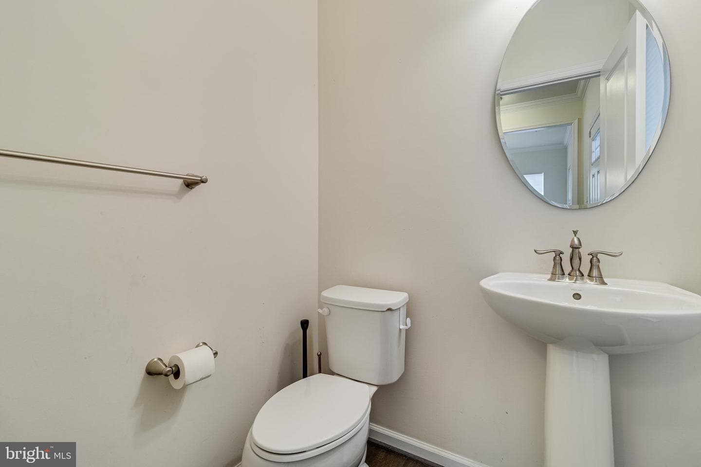 3002 Winterbourne Drive photo 36