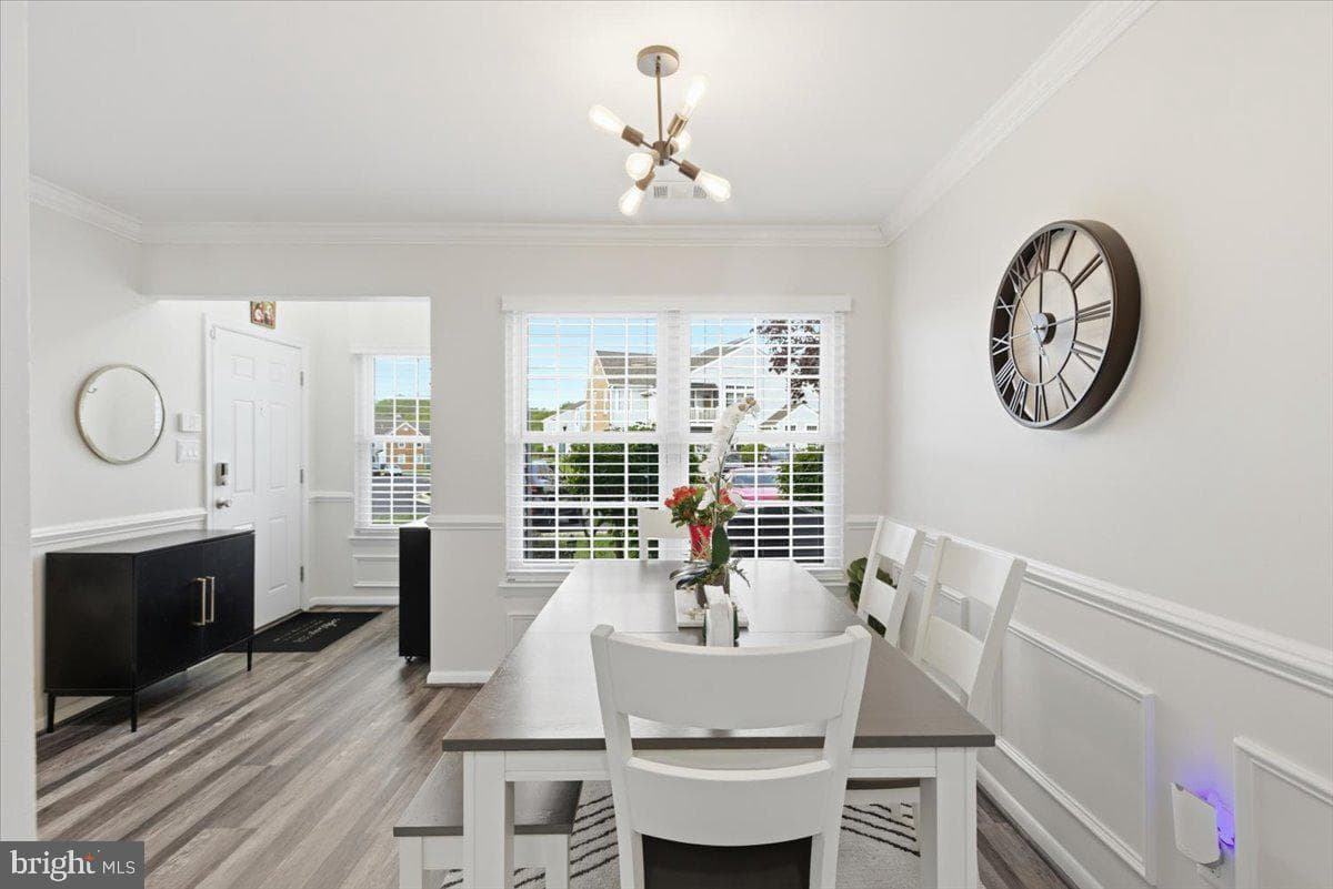1008 Spring Valley Court photo 12