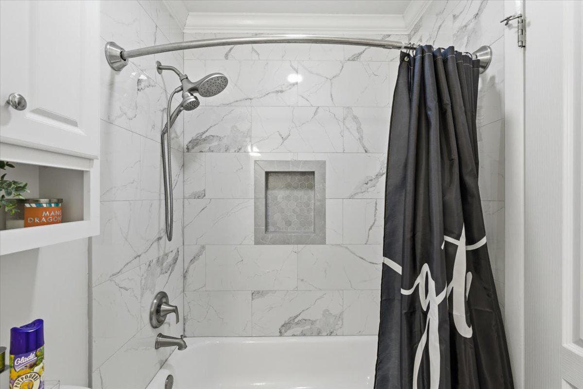1008 Spring Valley Court photo 22