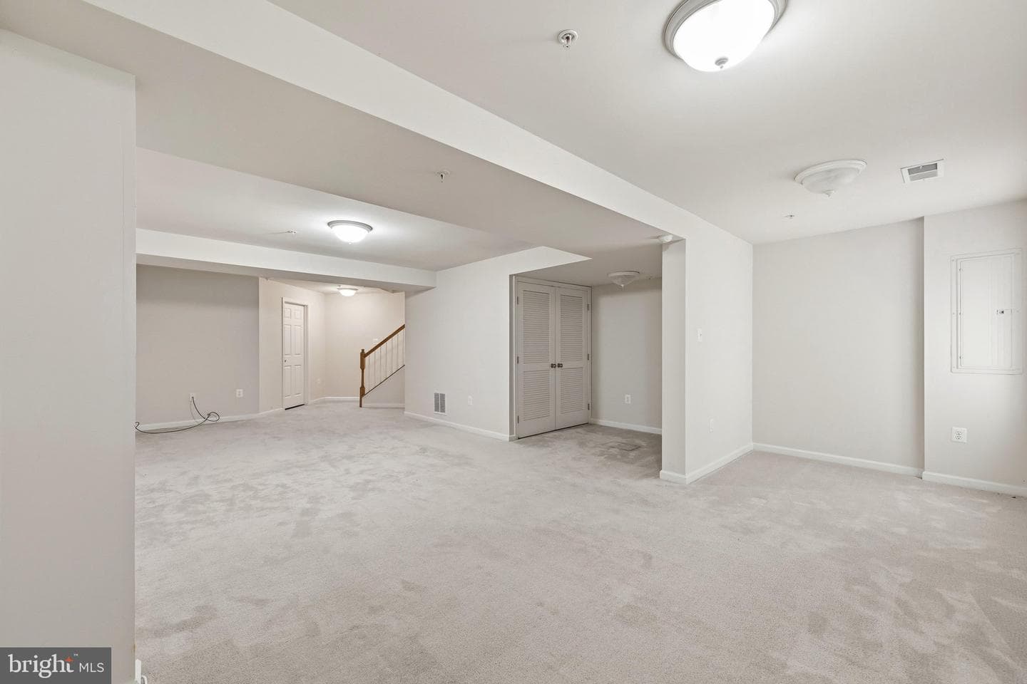1141 Wilberforce Court photo 28