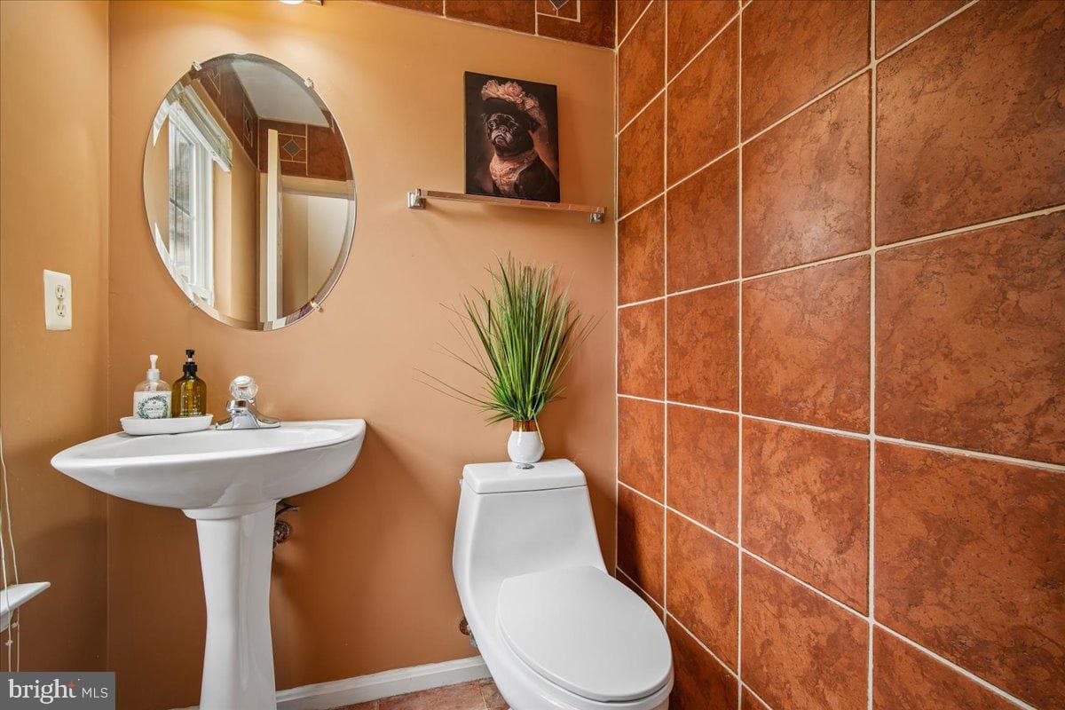 1112 Ryon Way photo 14