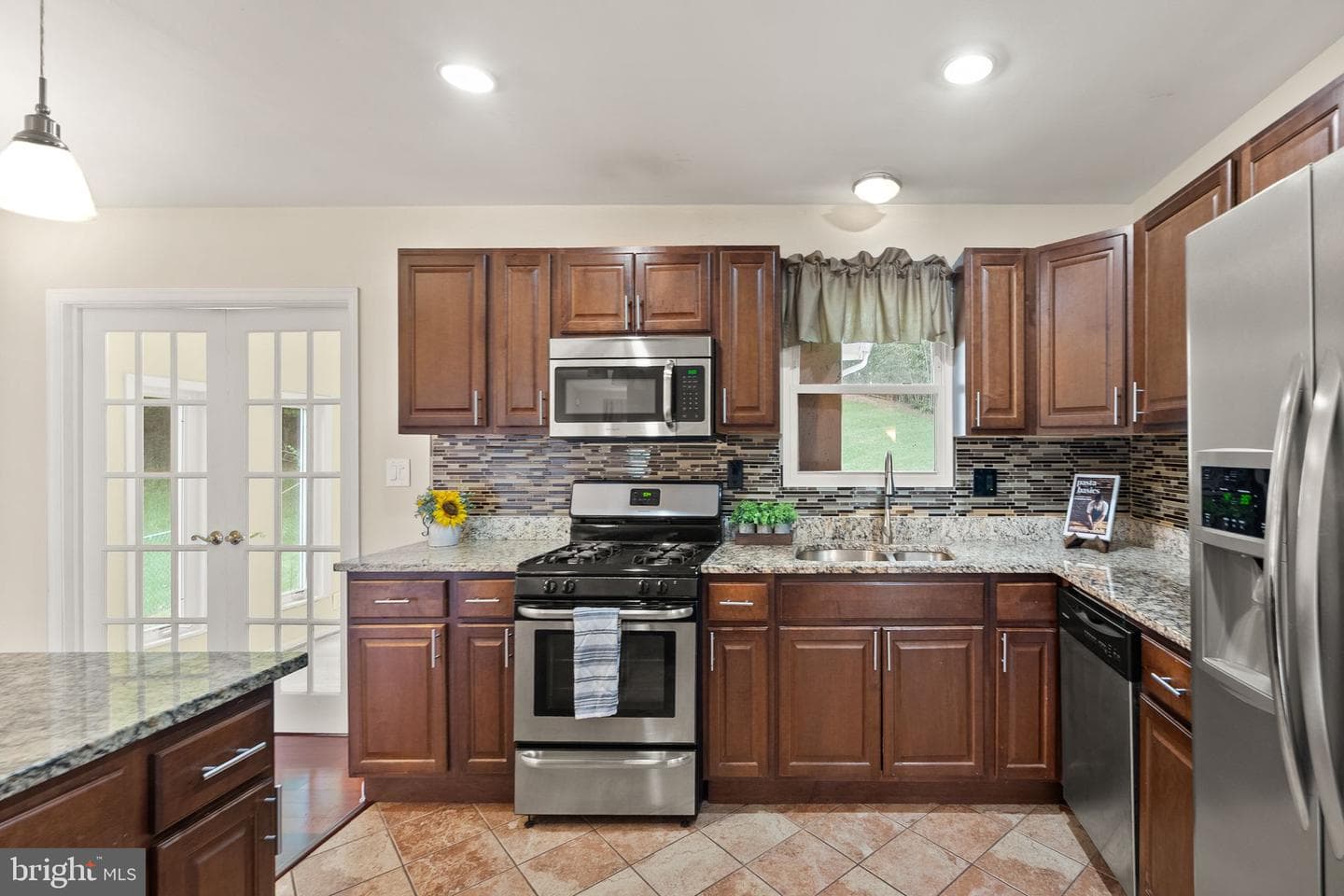 8114 Turner Street photo 16