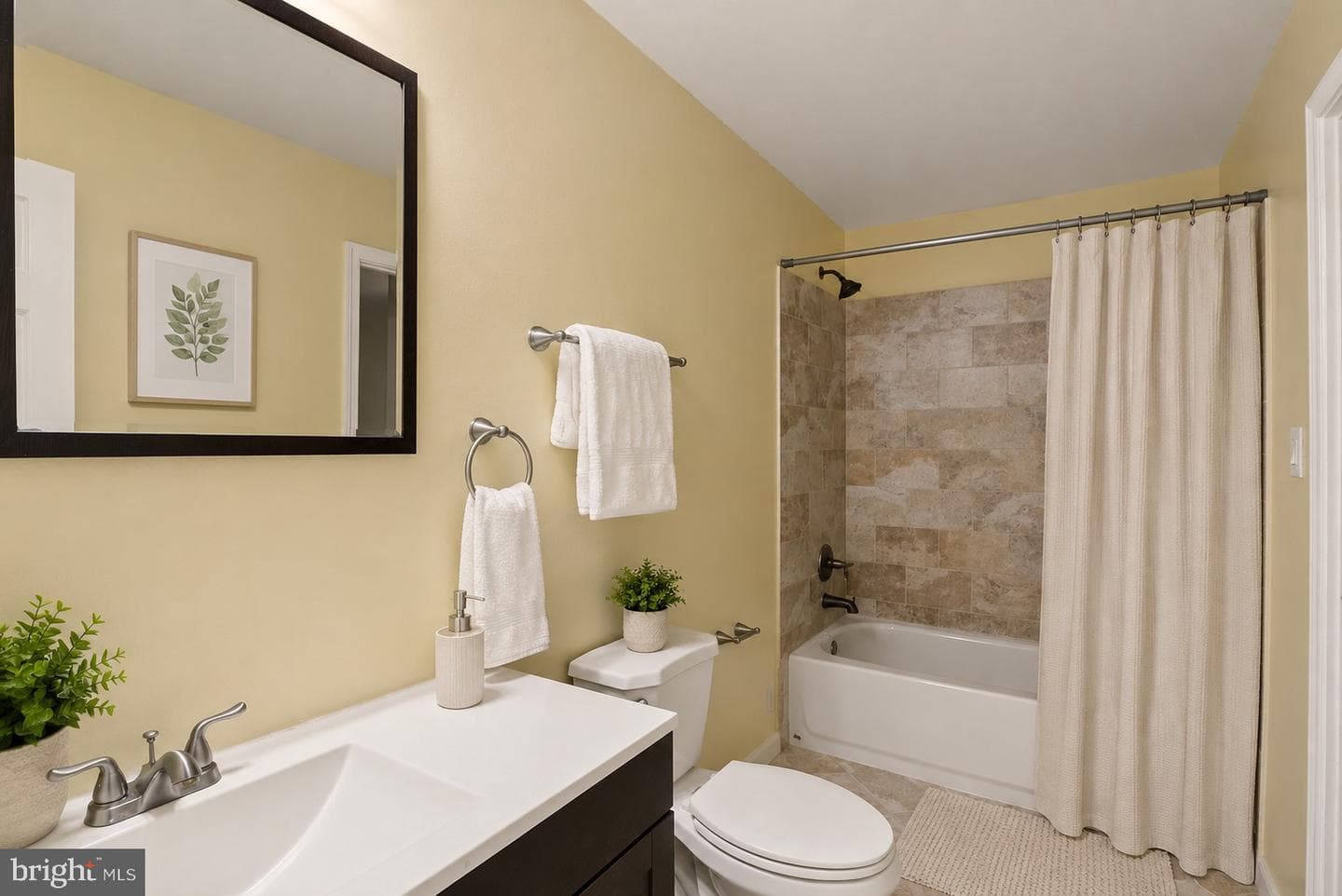 8114 Turner Street photo 25