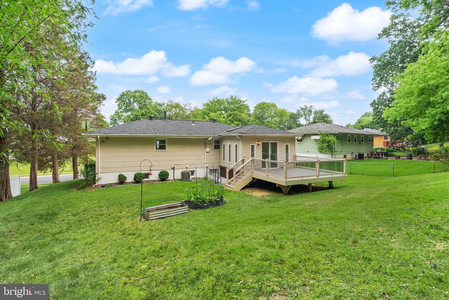 8114 Turner Street photo 52