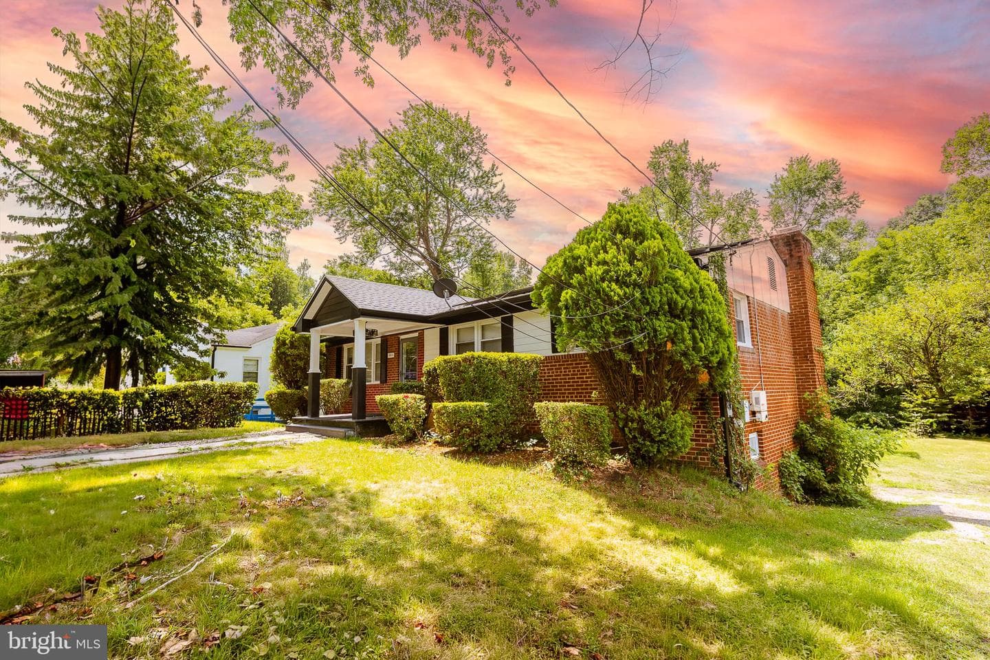 4413 Lakeview Drive photo 4