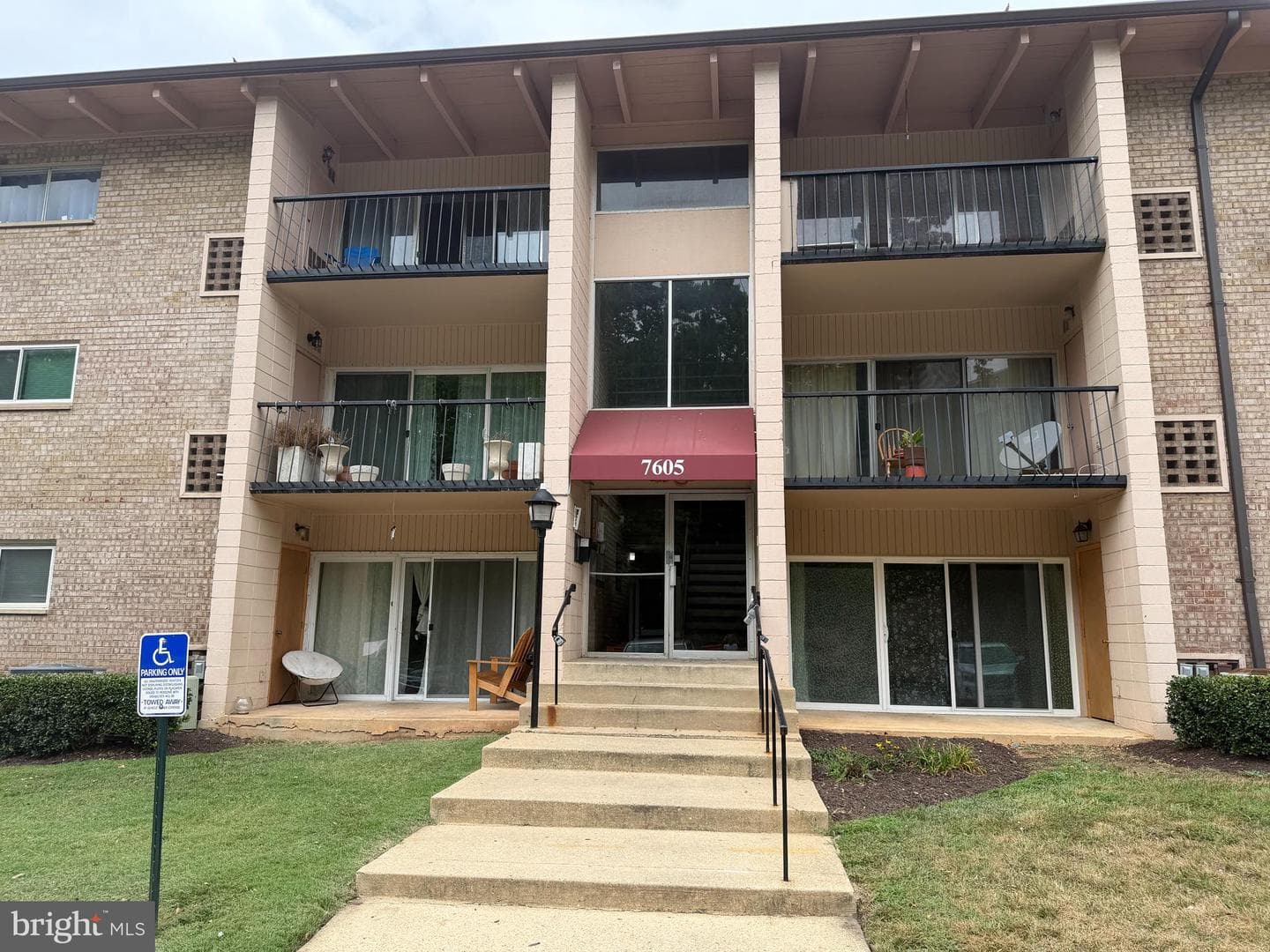 7605 Fontainebleau Drive #2347, Hyattsville