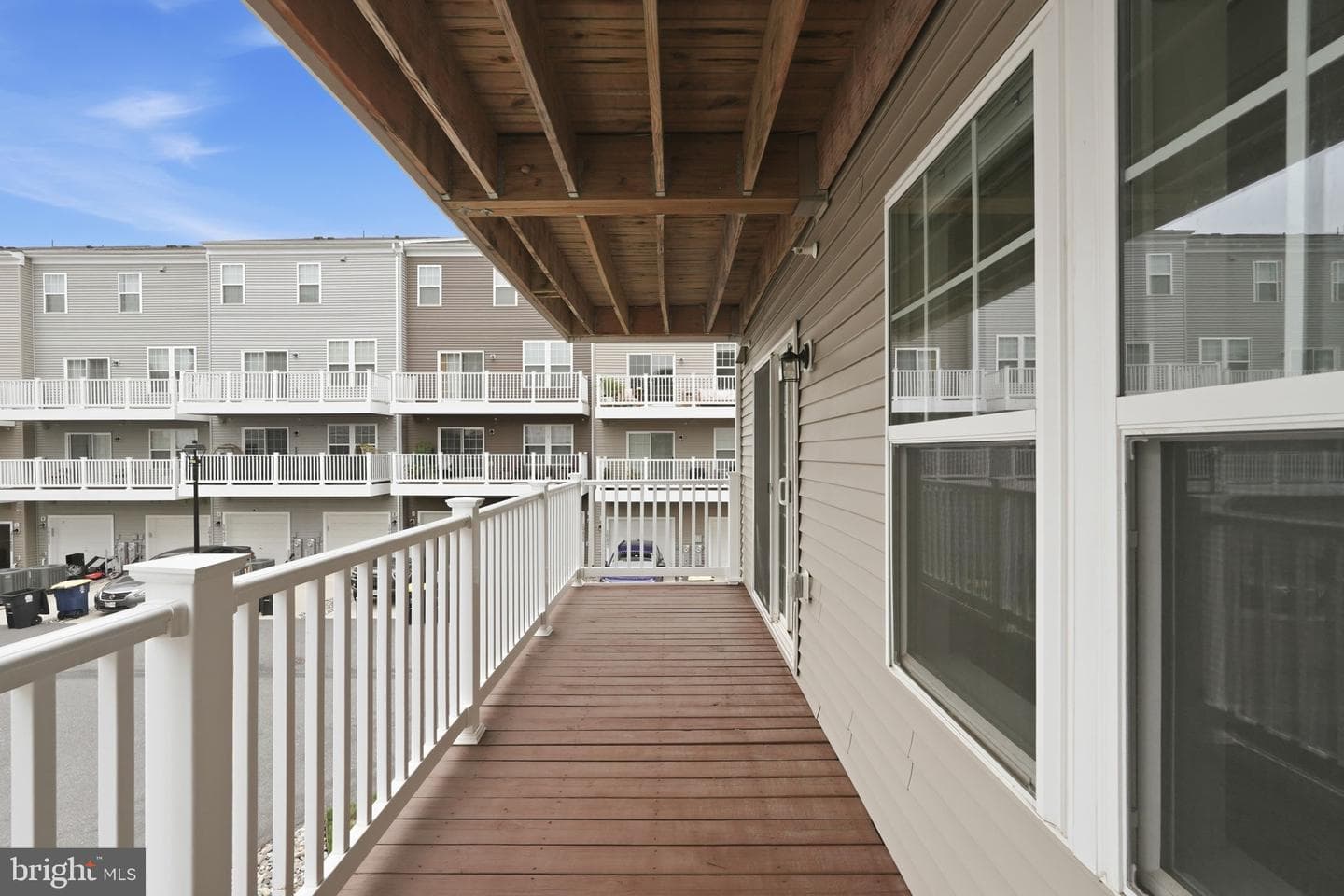 10501 John Glenn Street photo 14