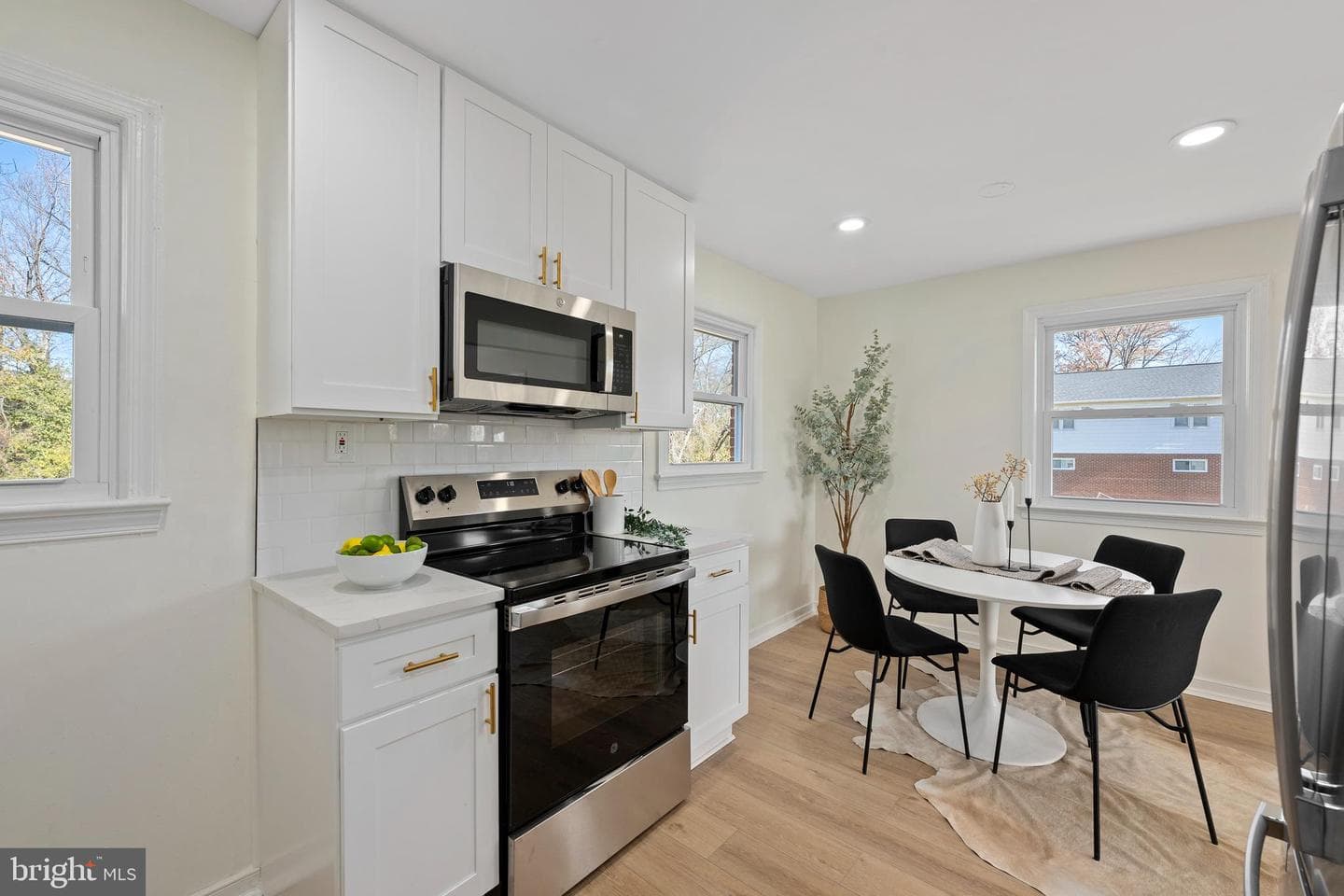 5438 Odell Road photo 16