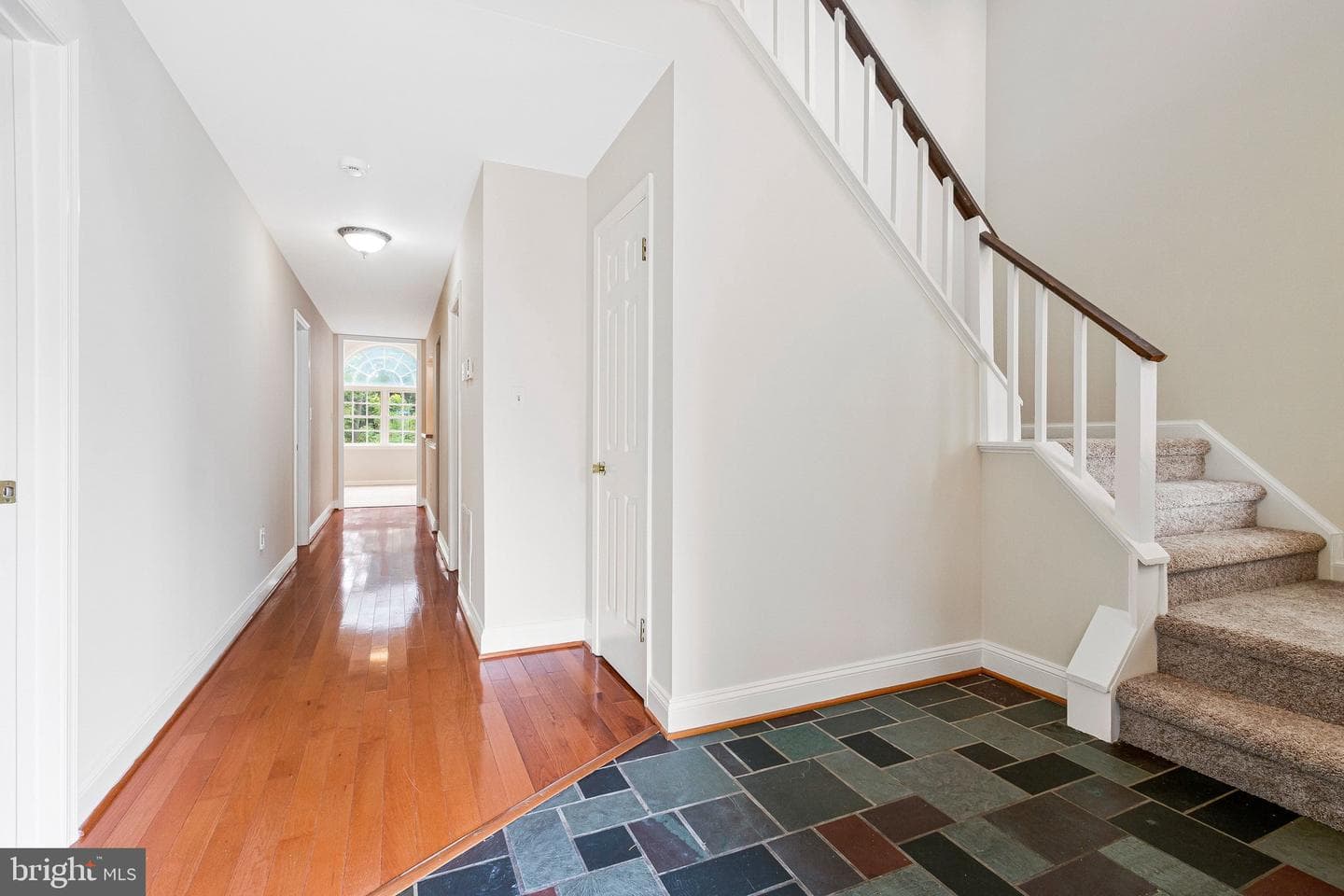8401 Potomac Avenue photo 7