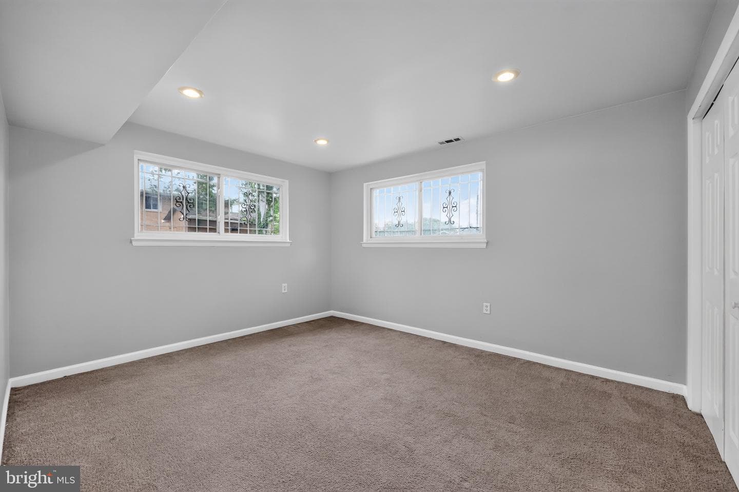 5504 Westminster Court photo 14