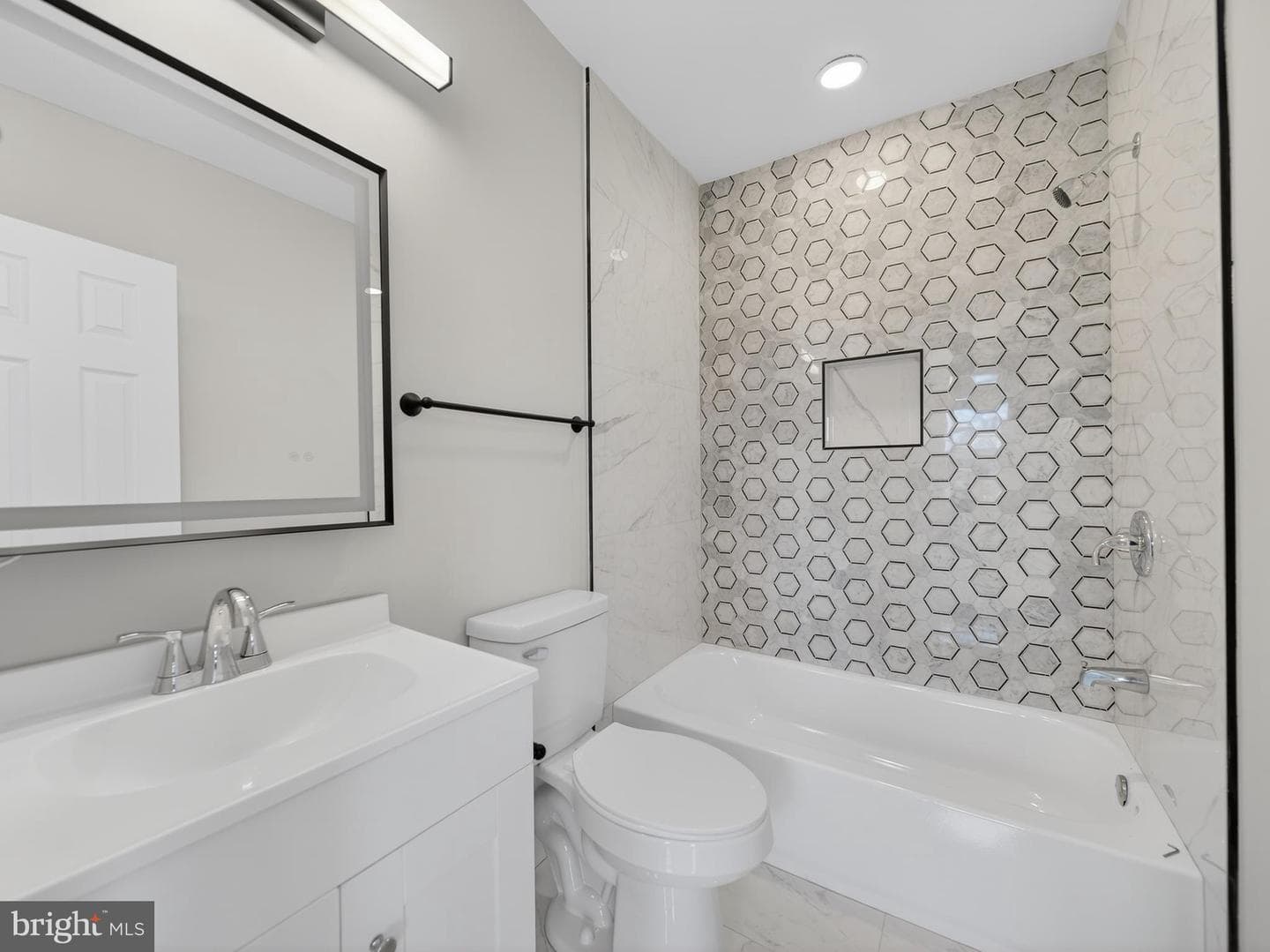 5919 Addison Road photo 31