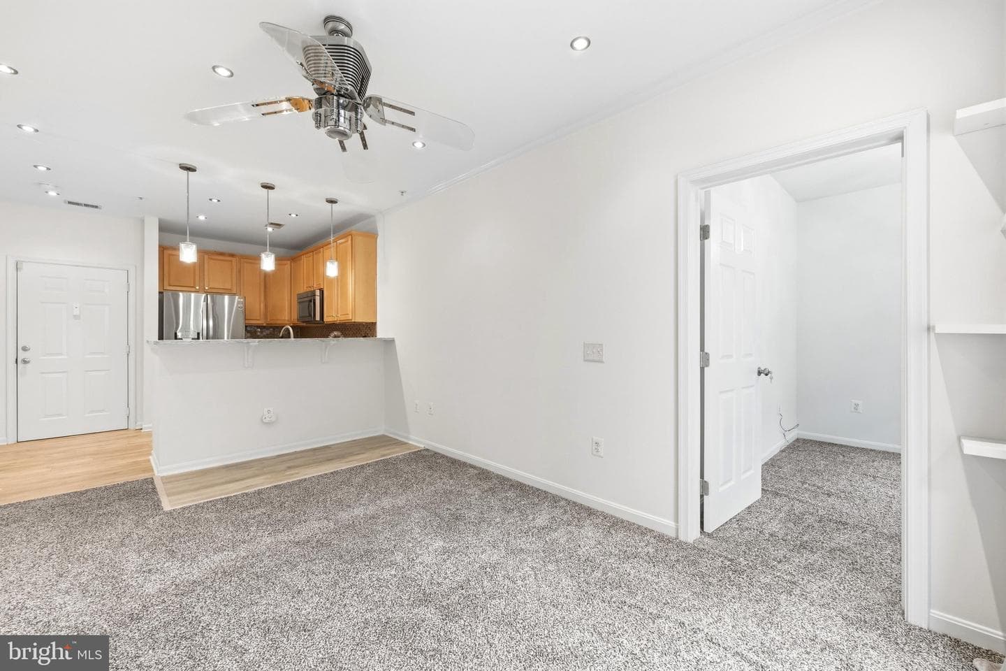 15612 Everglade Lane #404 photo 21