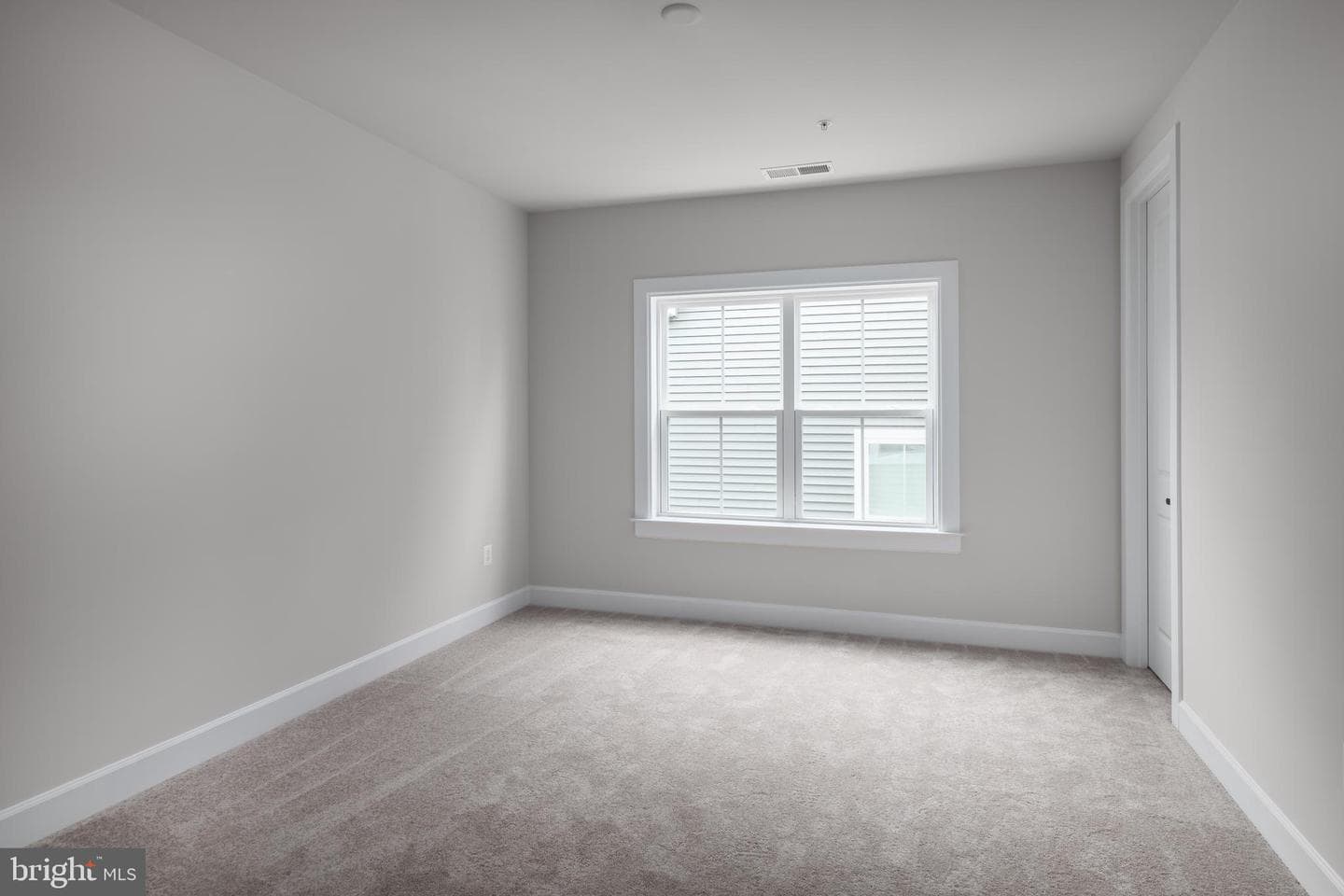 6556 Clubhouse Drive photo 18