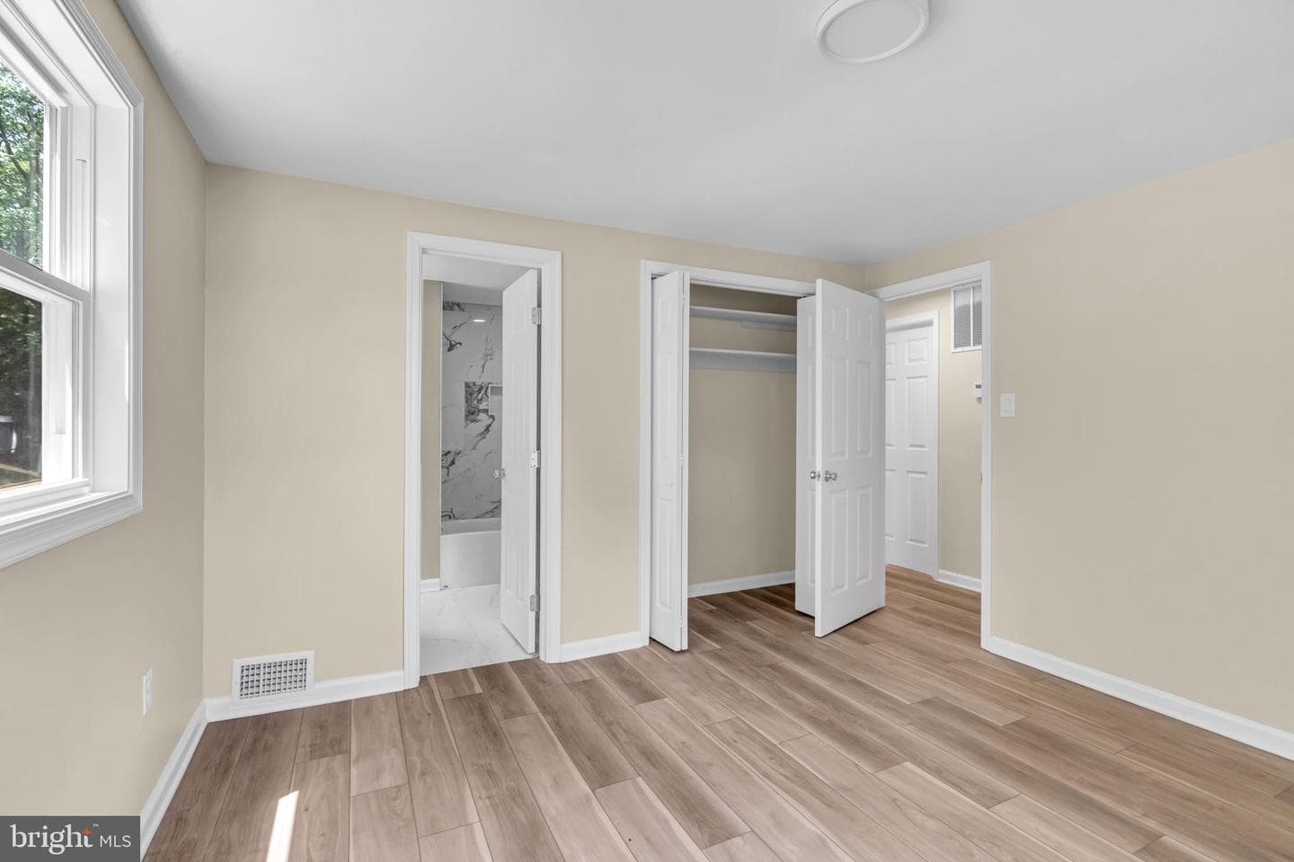 7536 Abbington Drive photo 28