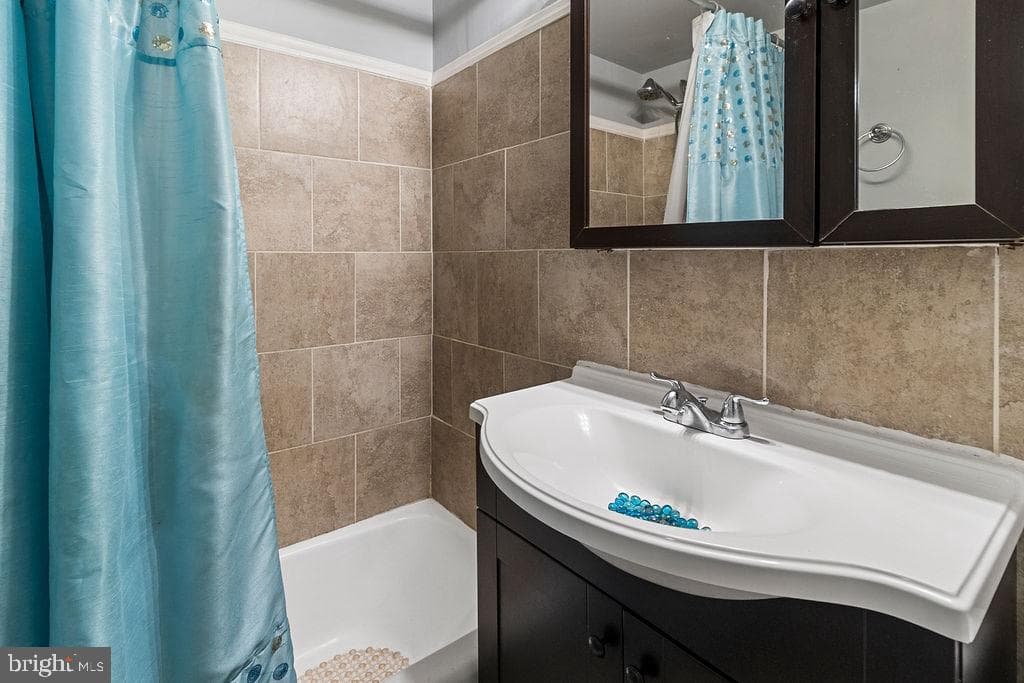 3803 Swann Road #101 photo 18