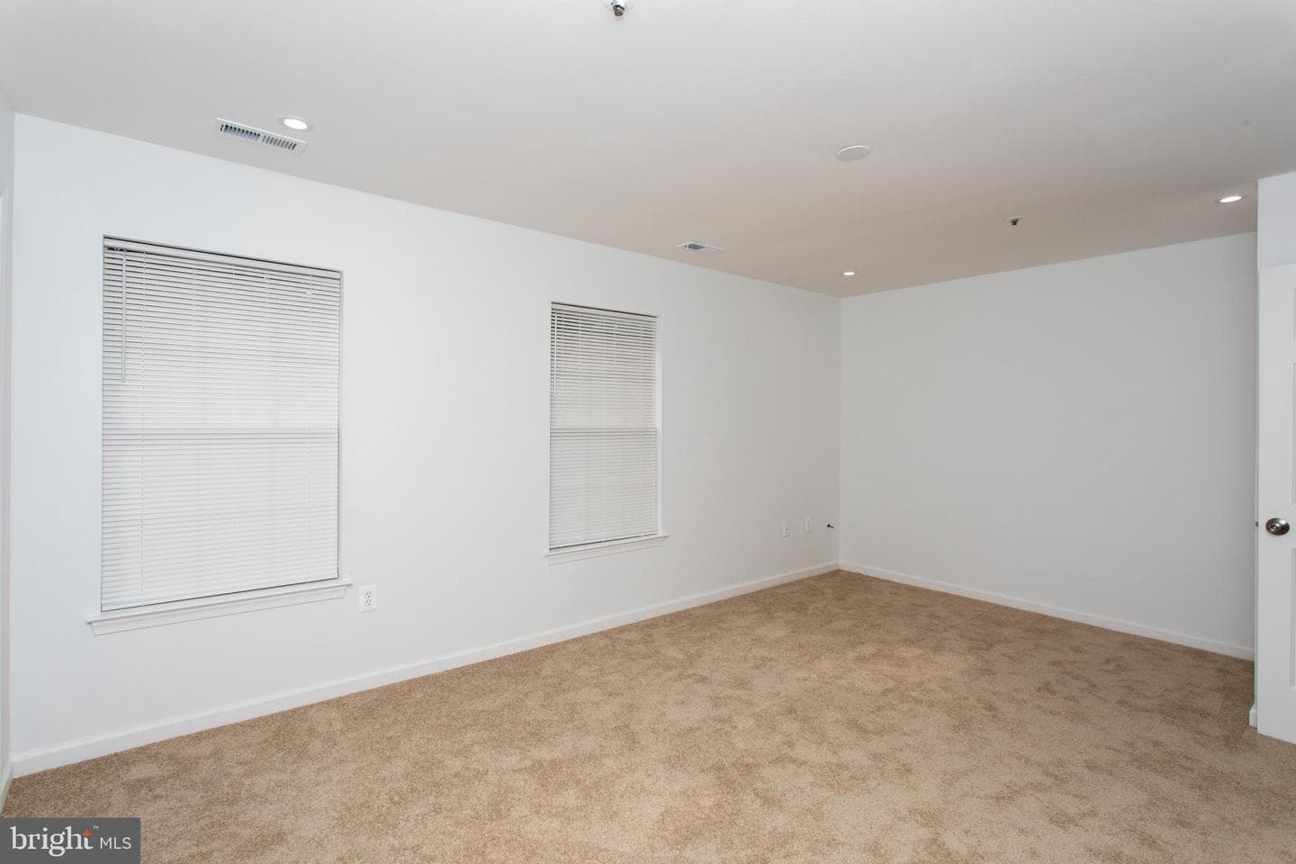 12414 Old Colony Drive photo 17