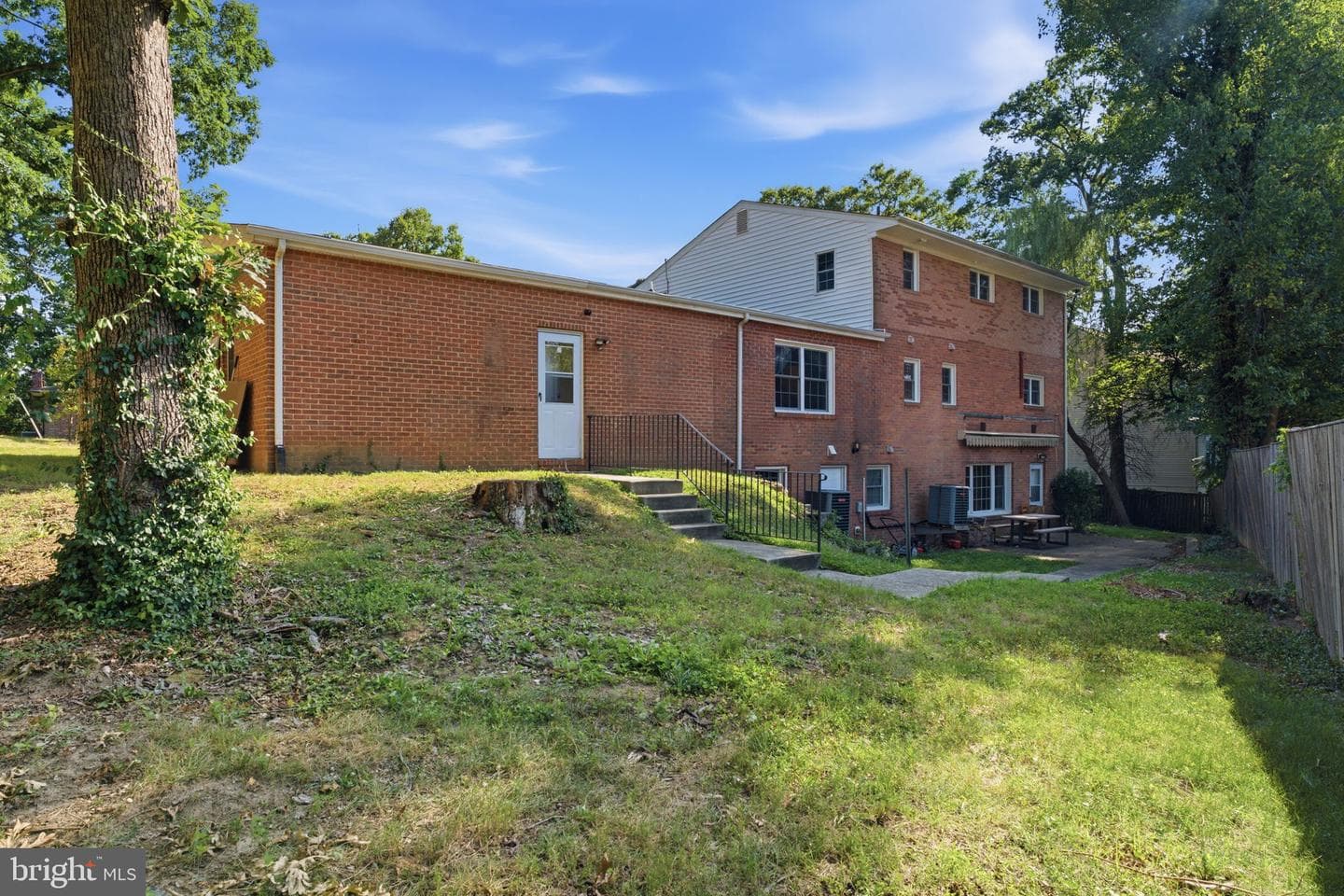 7100 Beltz Drive photo 34