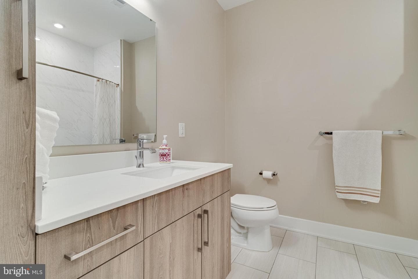 145 Riverhaven Drive #235 photo 17
