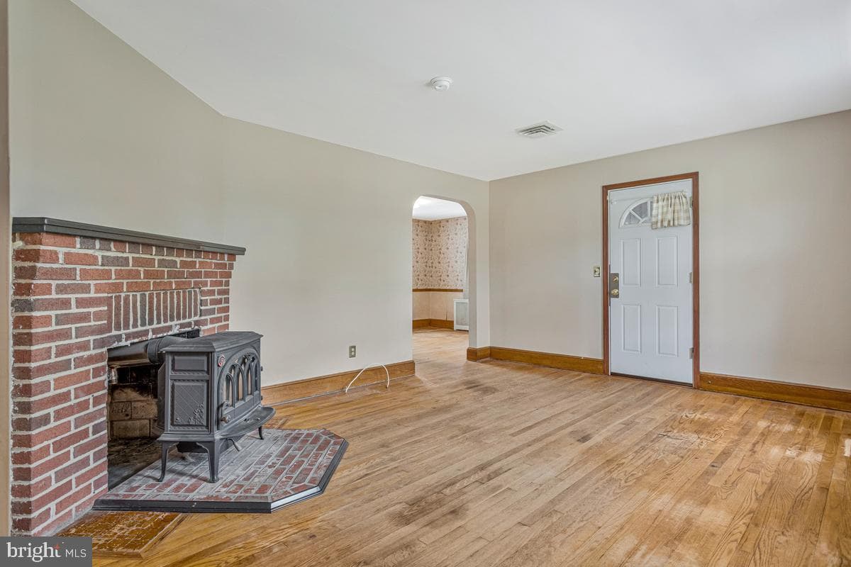 6614 Horseshoe Road photo 5