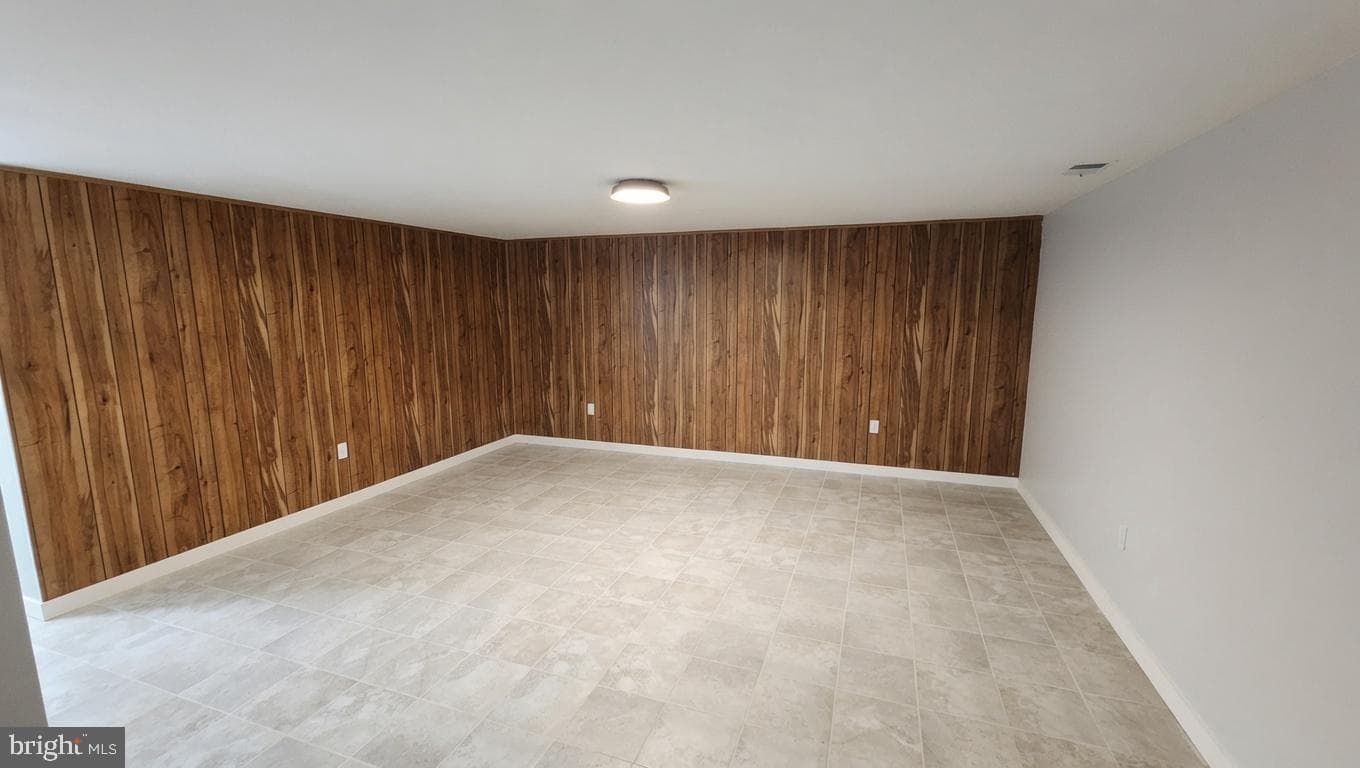 7017 Cipriano Woods Court photo 16