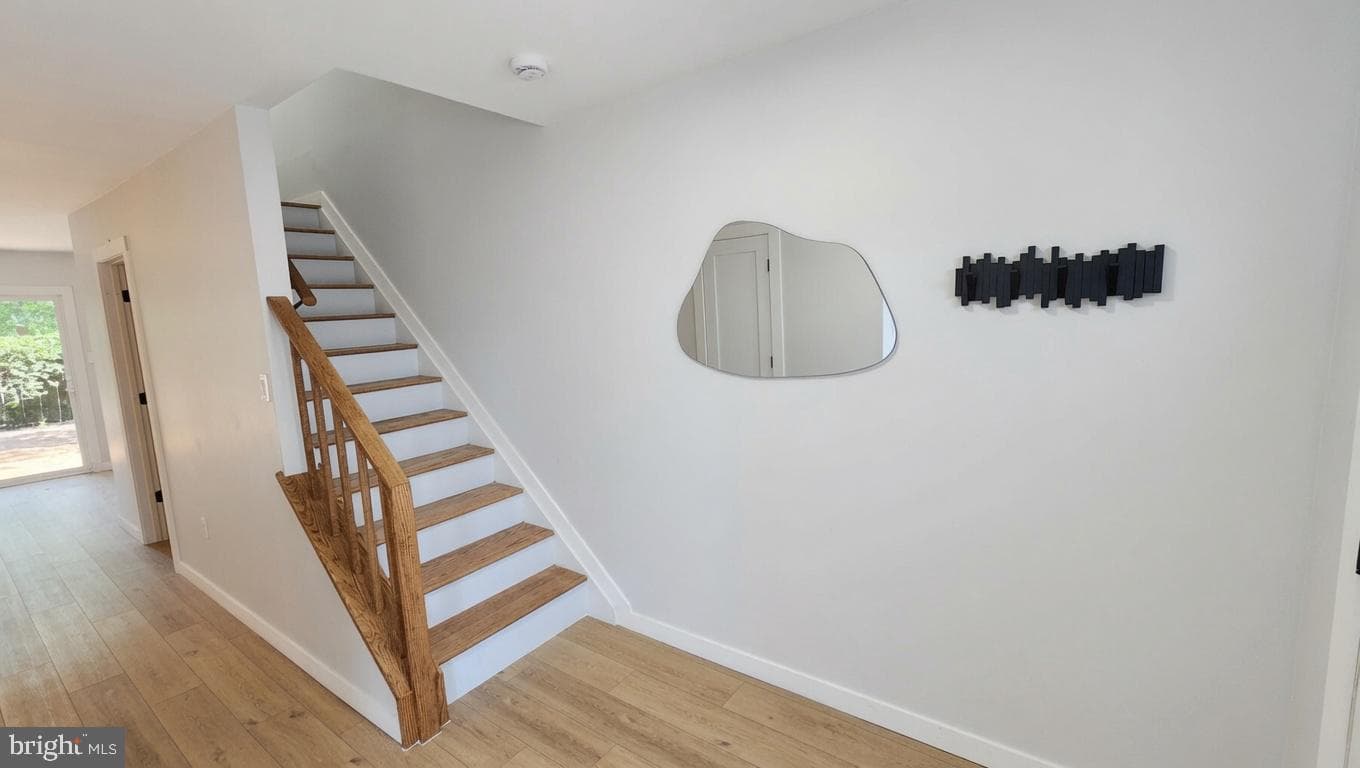 7017 Cipriano Woods Court, Lanham