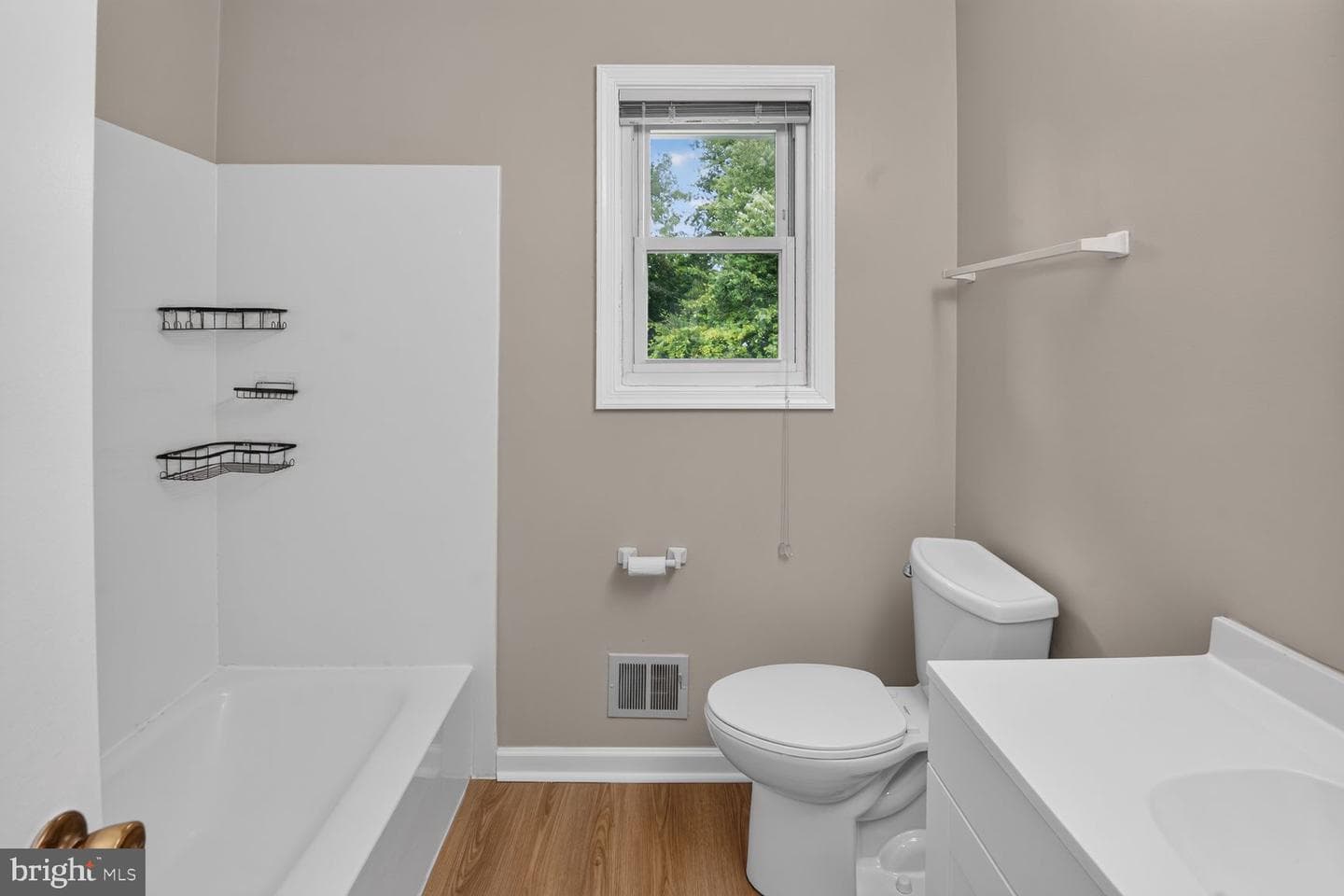 9011 Ivanhoe Road photo 24