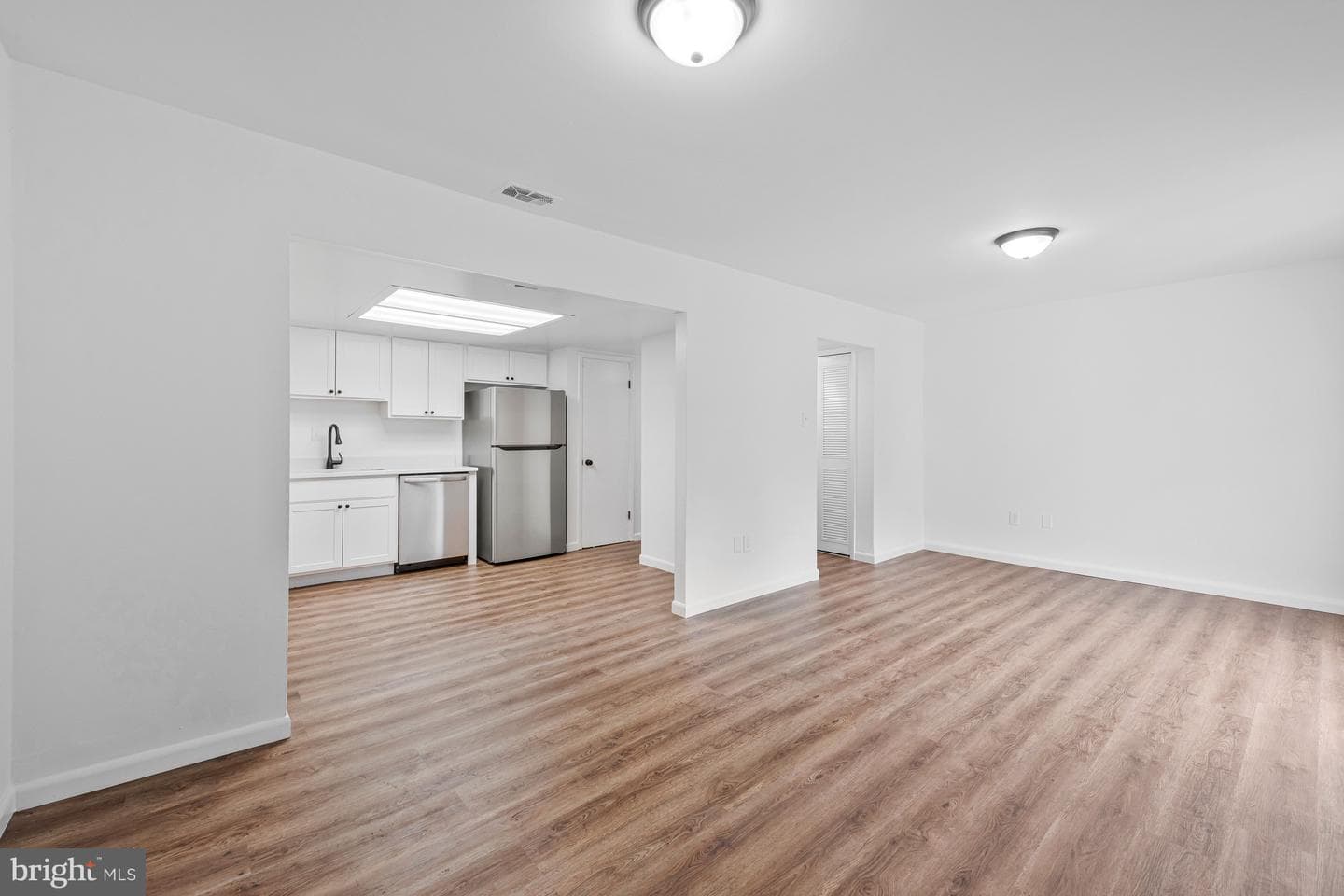 13004 Midsummer Lane photo 12