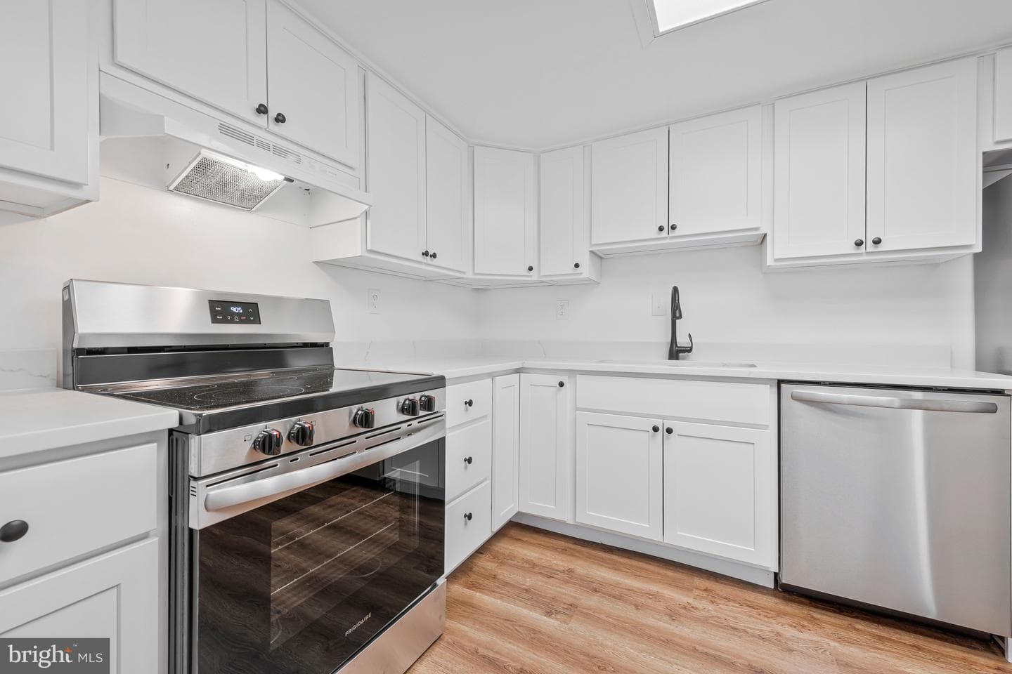 13004 Midsummer Lane photo 9