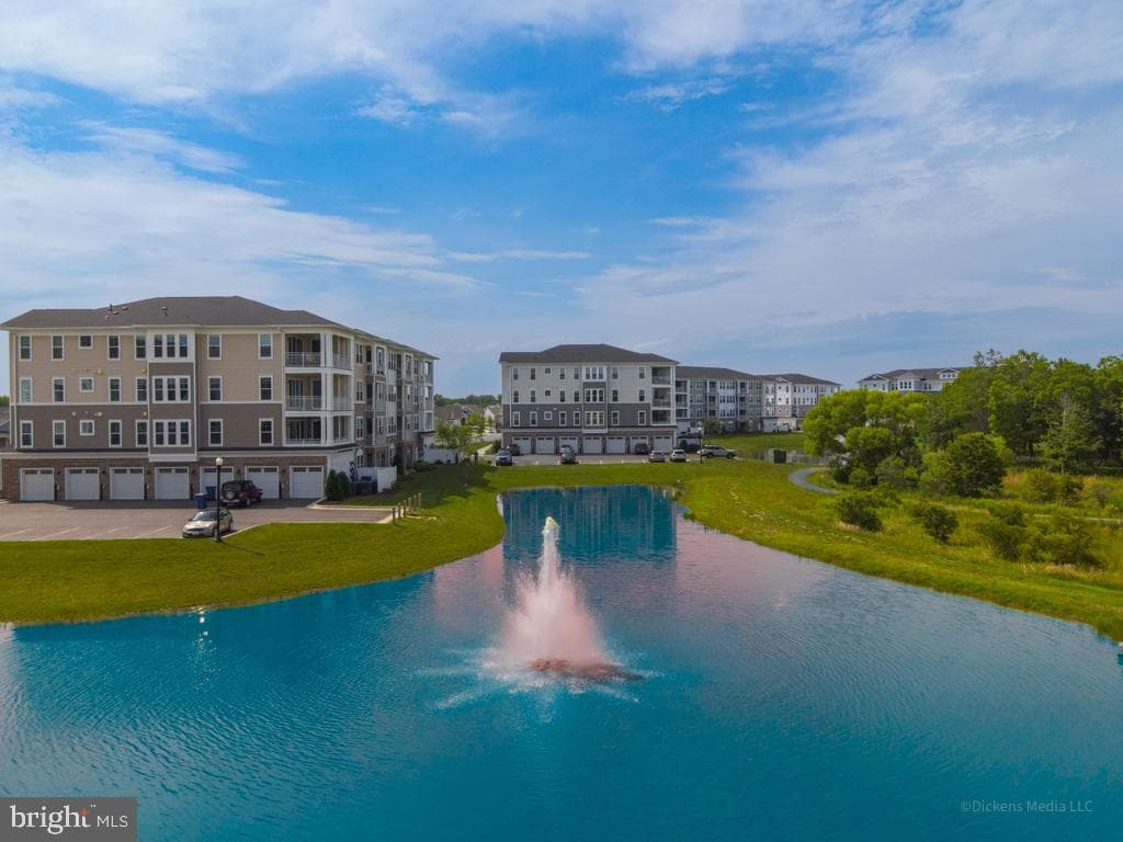 190 Harrier Way #11 photo 32