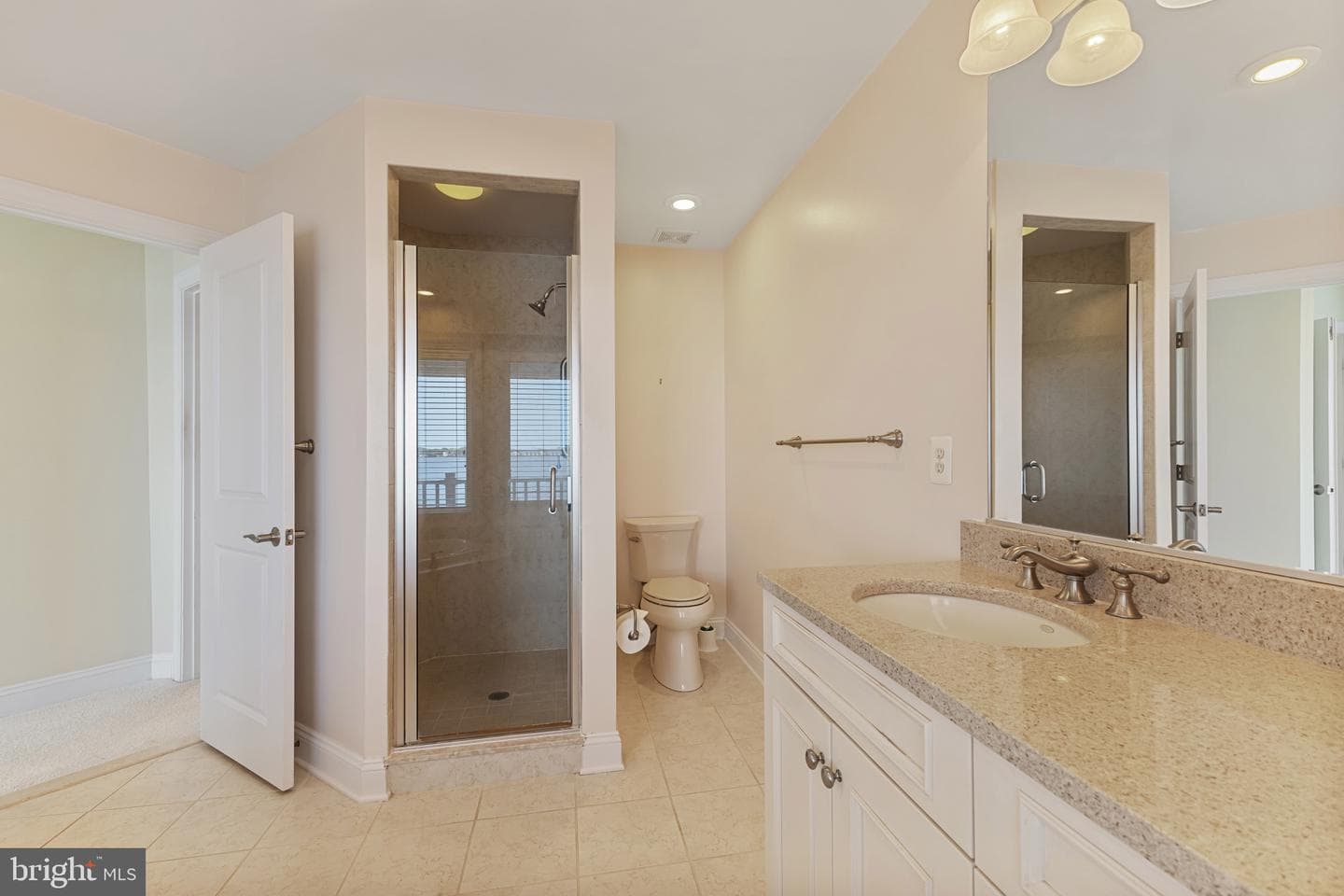 346 Narrows Pointe Drive photo 33