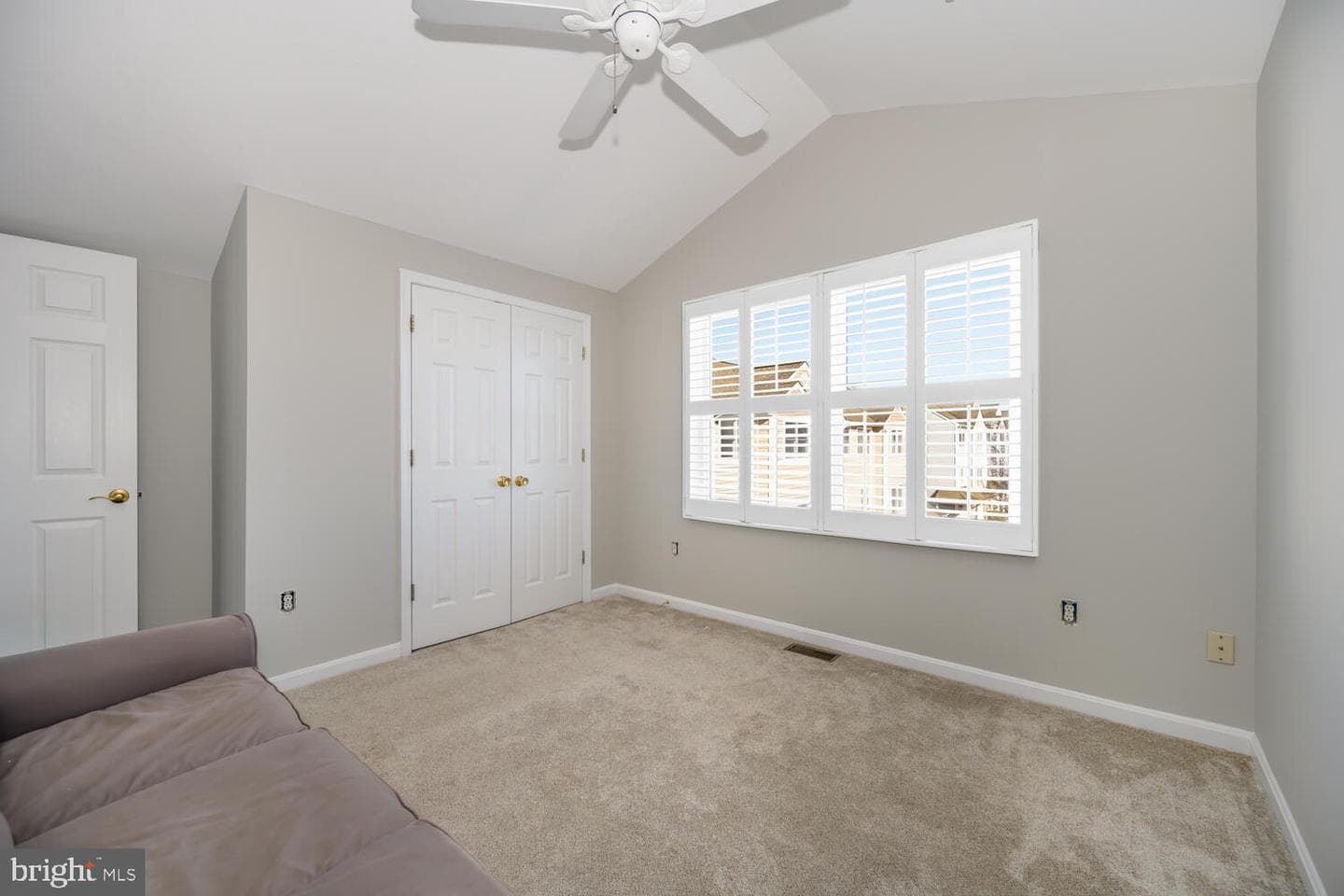402 Blenny Lane photo 20