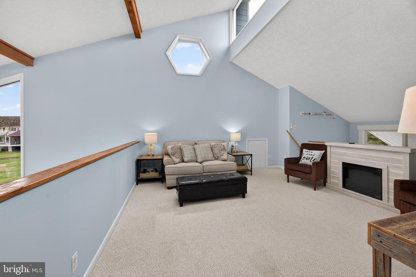 106 N Creek Court photo 41